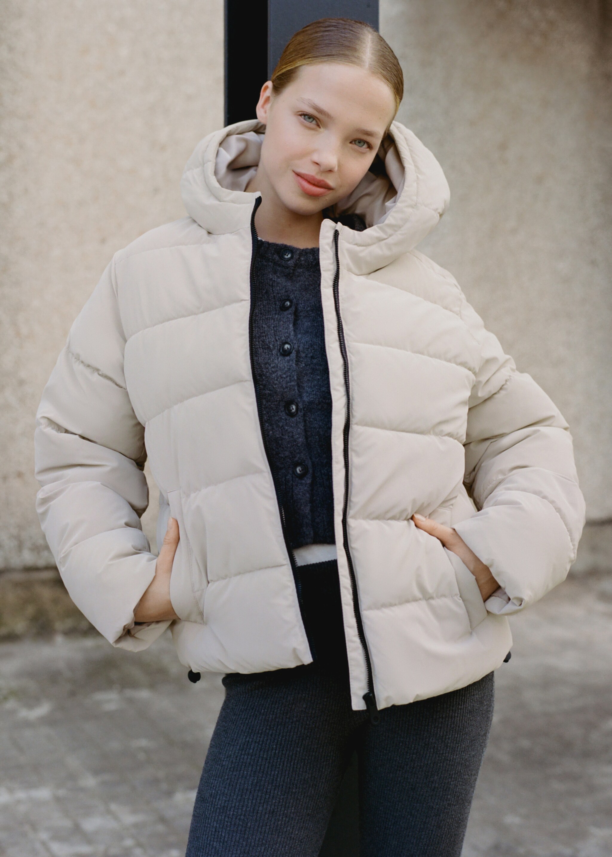 Anorac embuatat caputxa - Detall de l'article 5, Beige. Ref: 77045630-00.