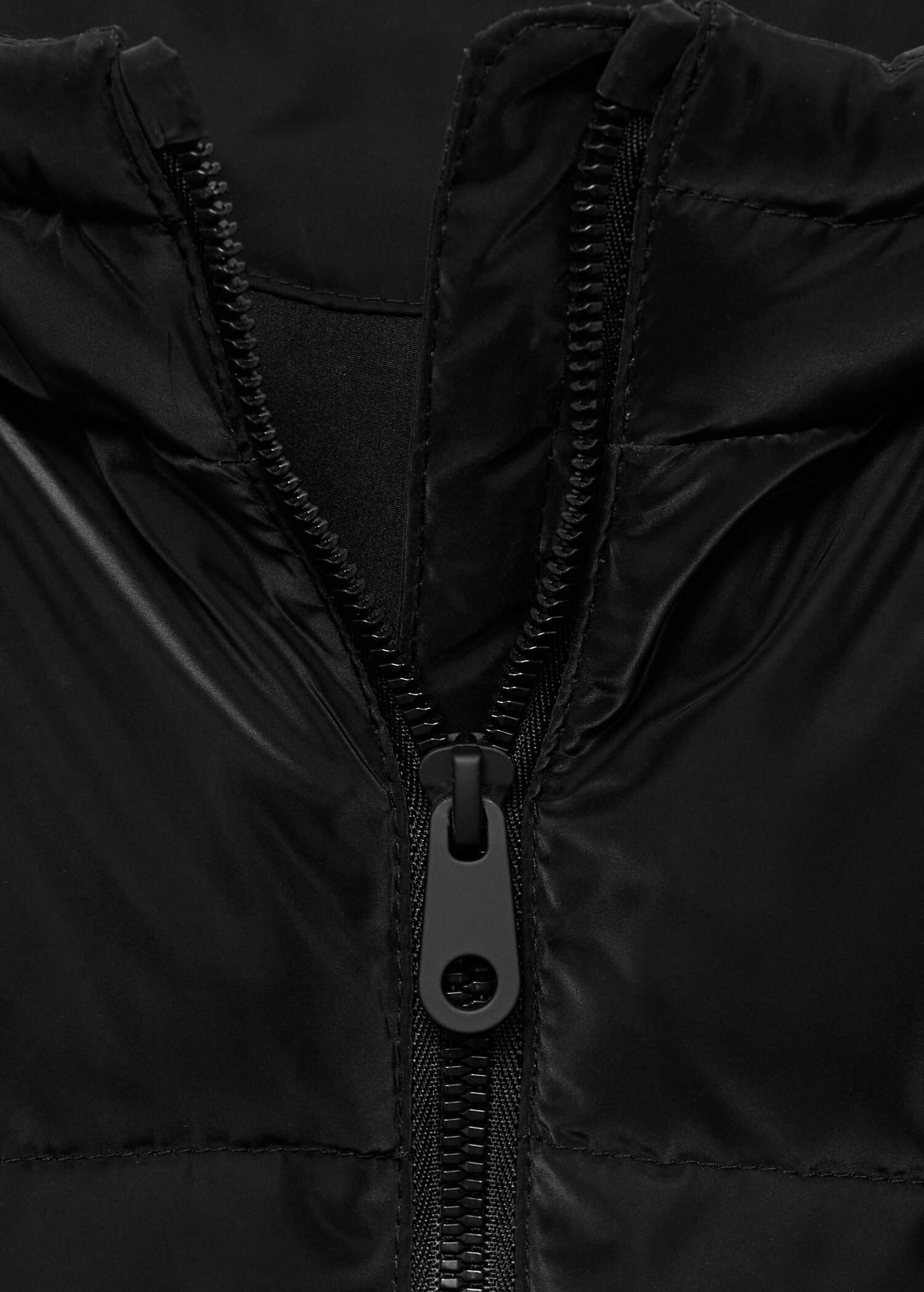 Anorak imbottito con cappuccio - Dettaglio dell'articolo 8