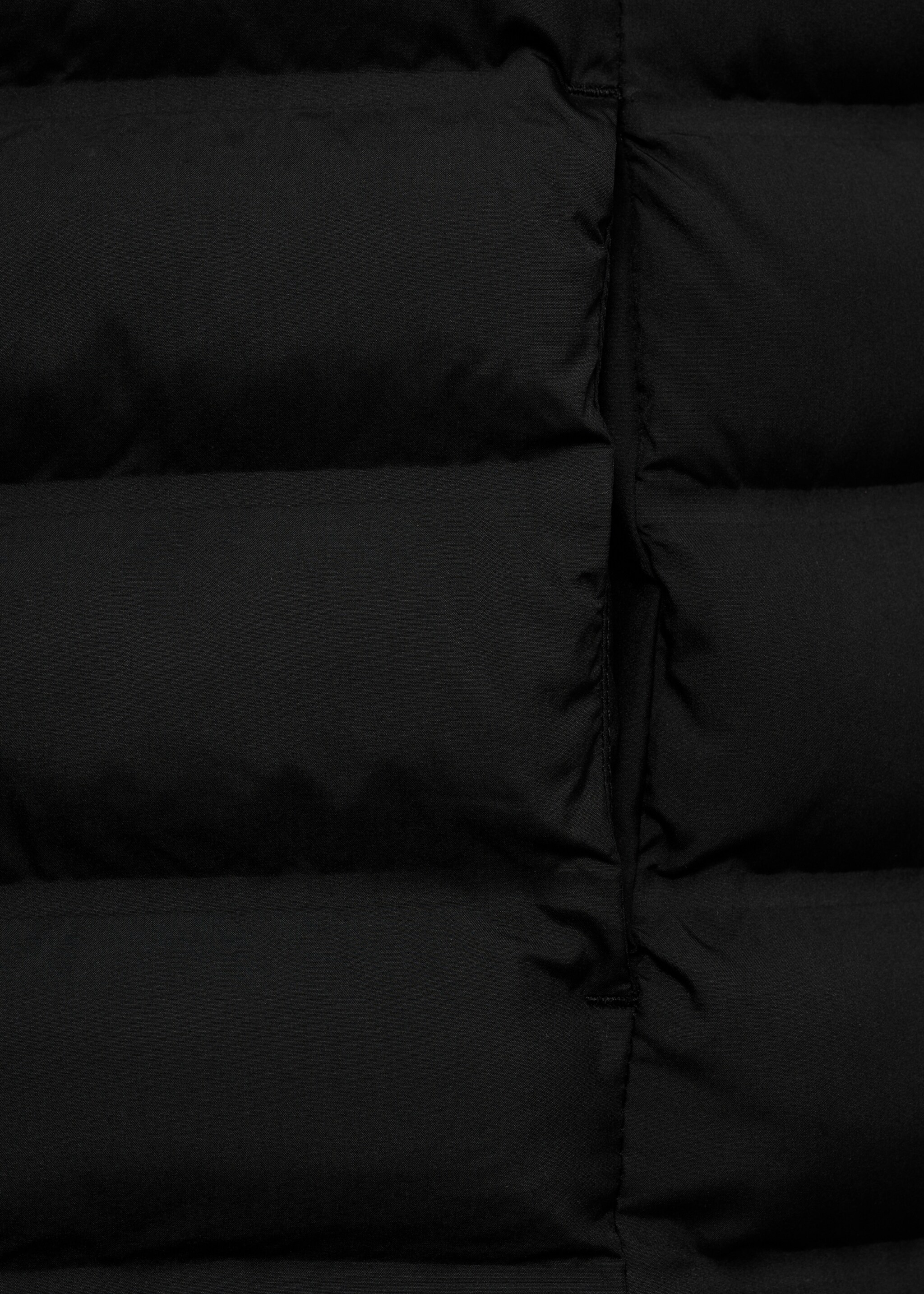 Quilted gilet - Details of the article 0, Black. Ref: 77045631-00.