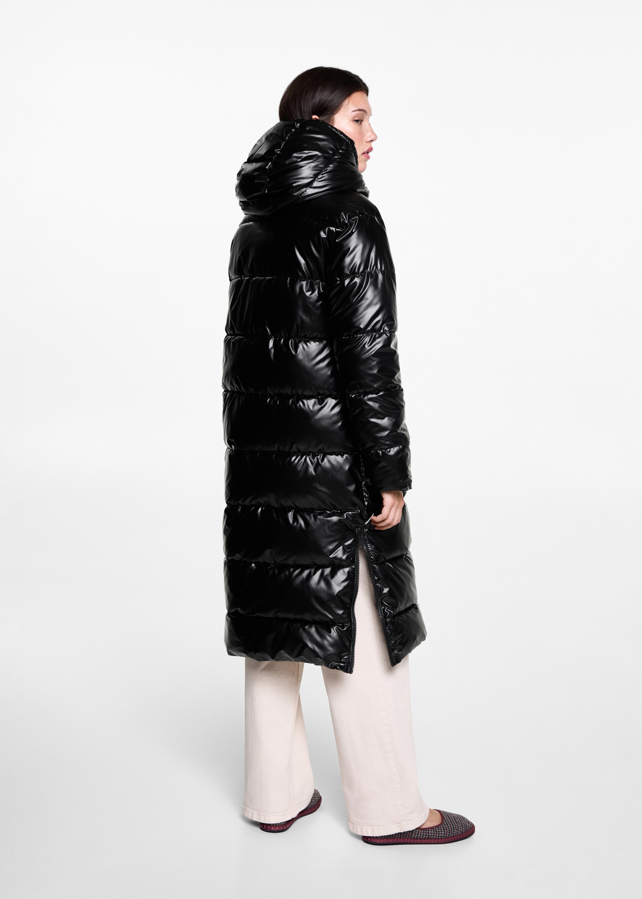Quilted long coat - Reverse of the article, Black. Ref: 77045637-00.