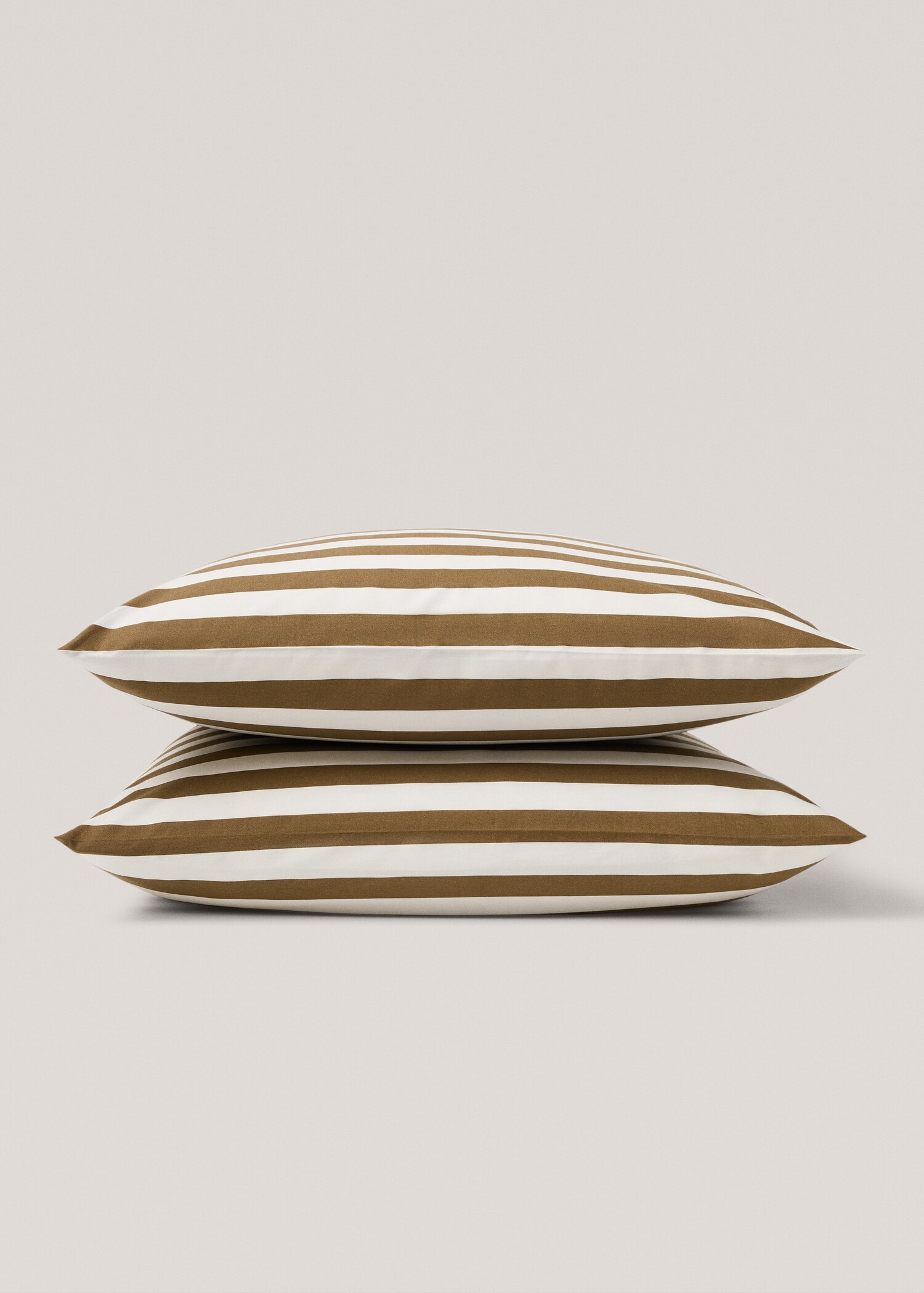 Striped pillowcase 60x60cm - Details of the article 1