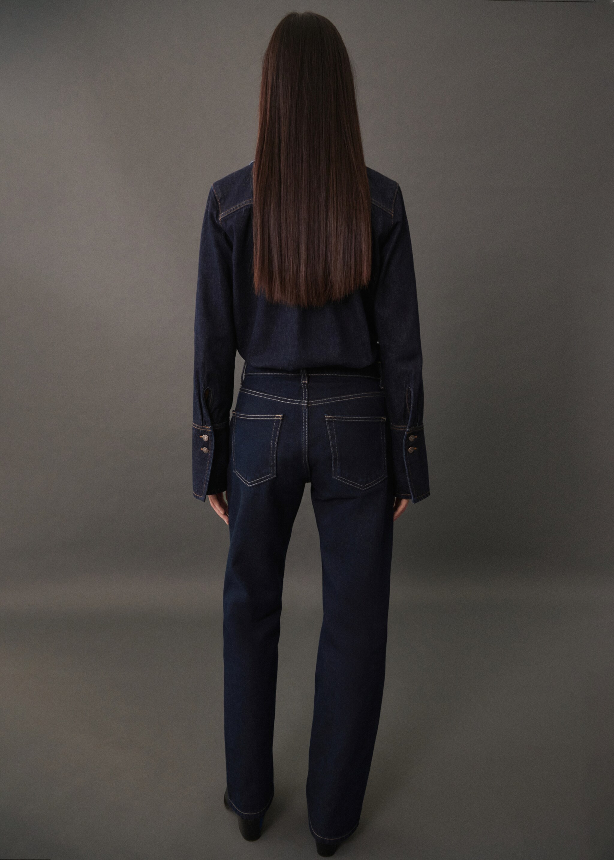 Denim shirt with seams - Reverse of the article, Open Blue. Ref: 77045645-00.