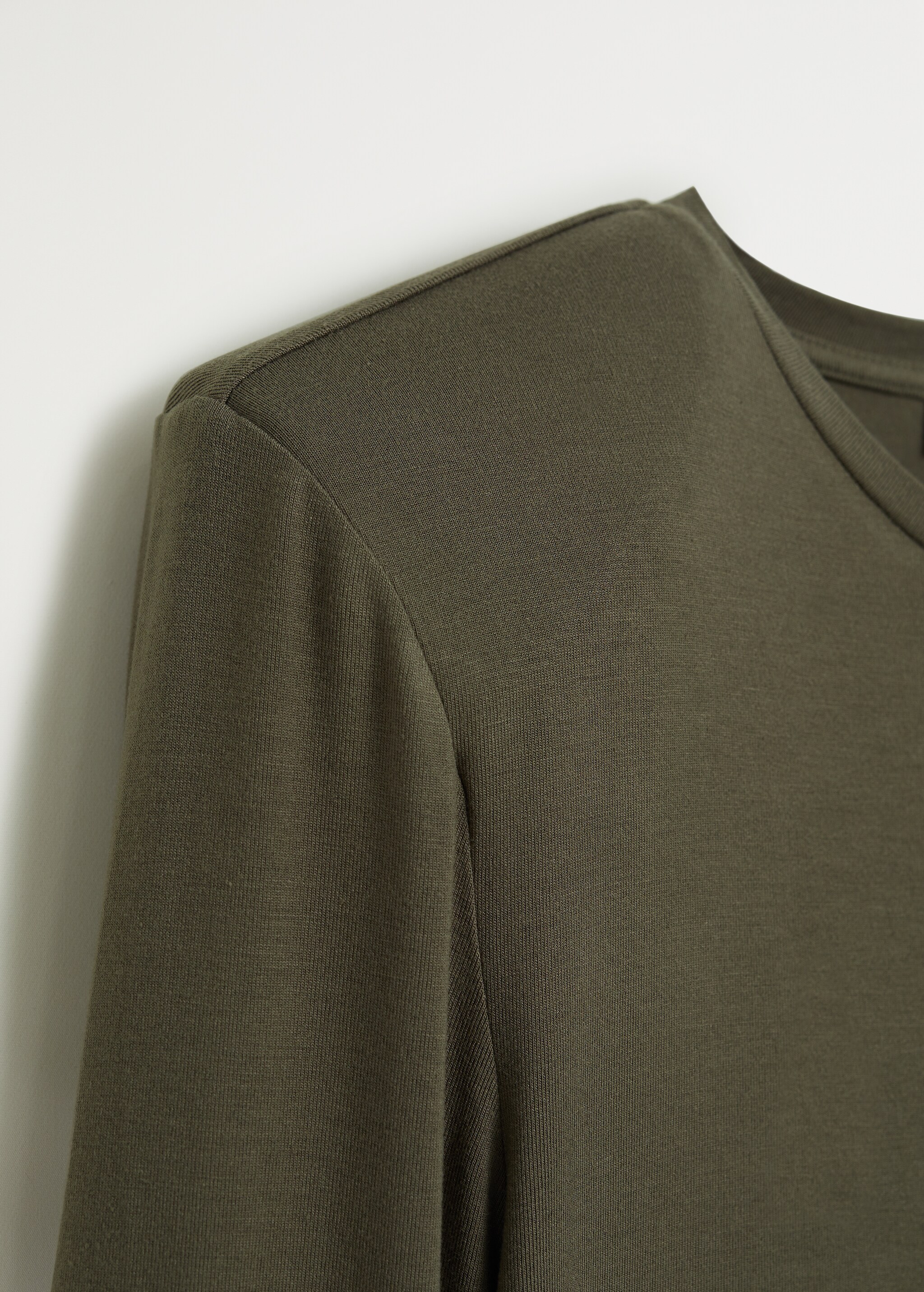 T-shirt met lange mouwen met schoudervullingen - Detail van het artikel 8