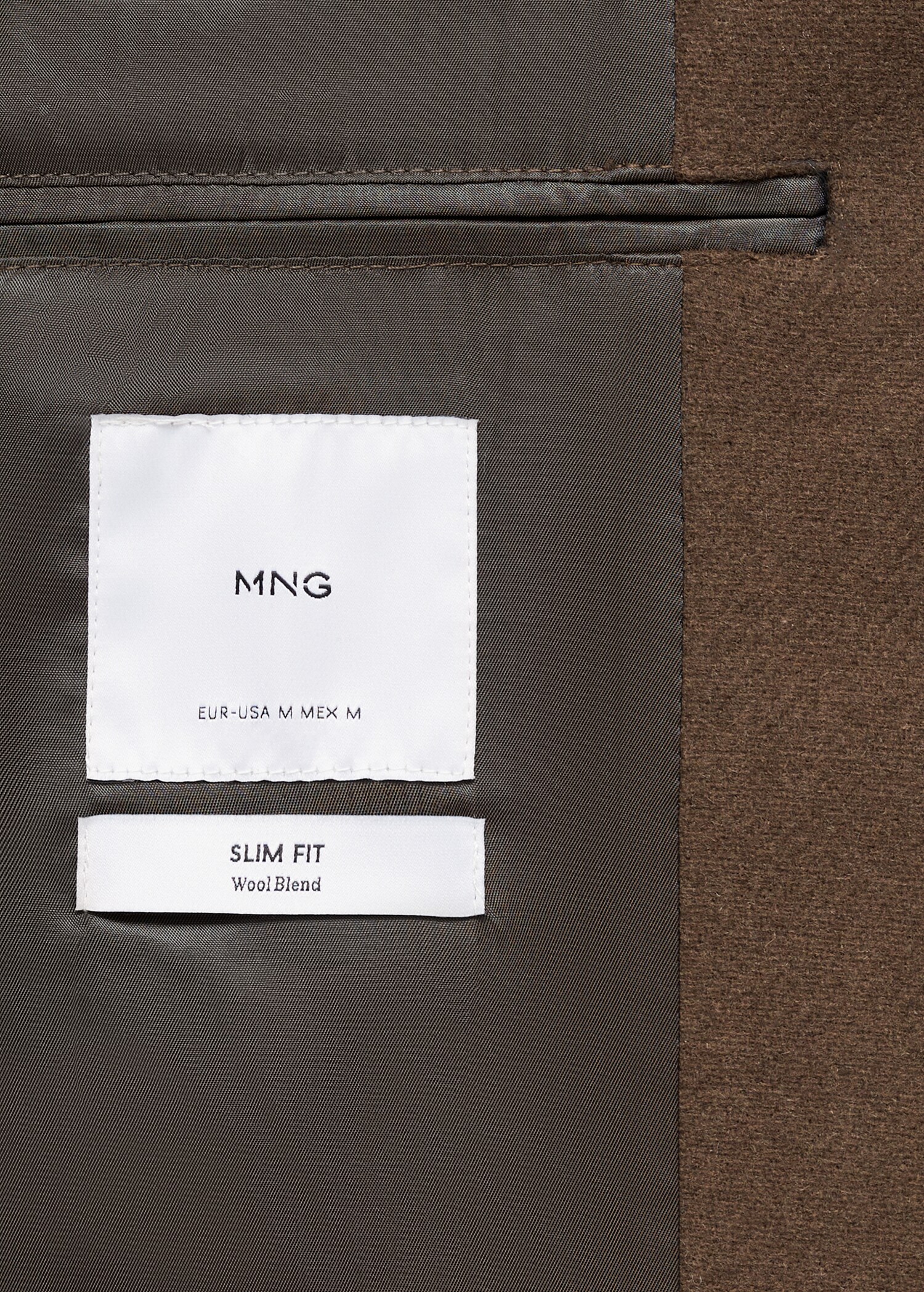 Lightweight recycled wool coat - Details of the article 0