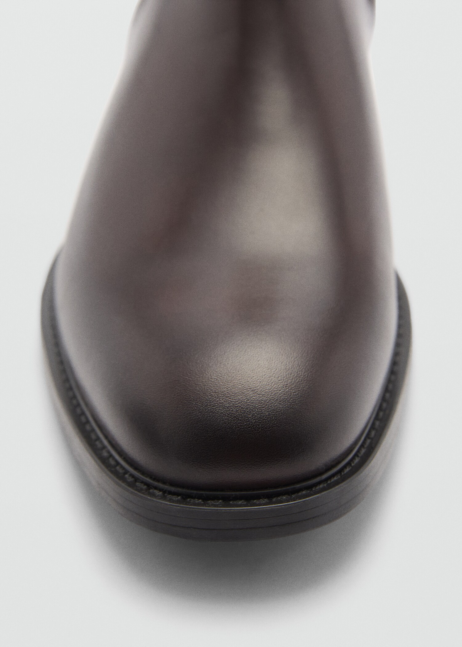 Polished leather chelsea boots - Details of the article 2