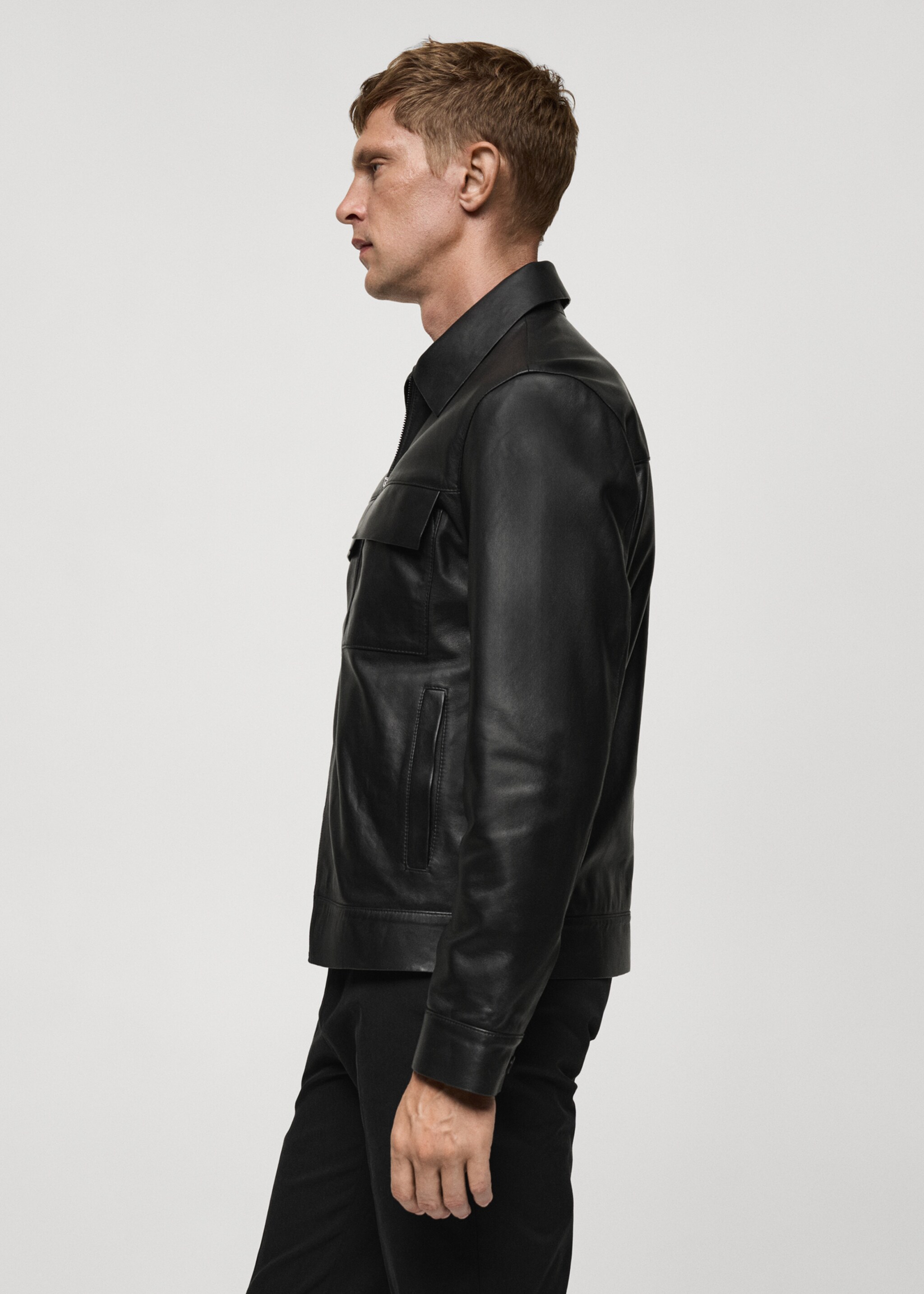 Blouson 100 % cuir poches - Détail de l'article 2, Noir. Ref: 77045982-00.