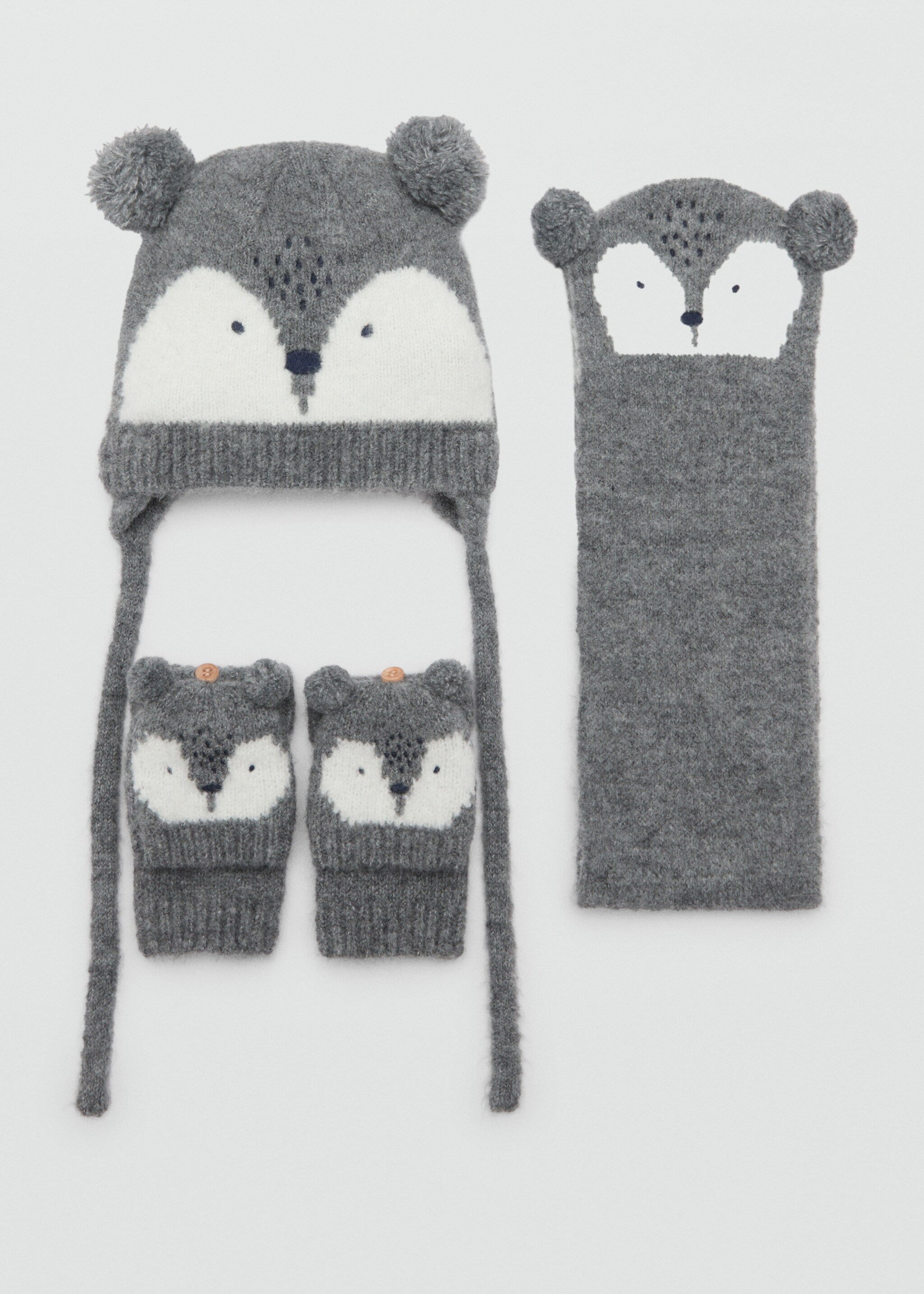 Raccoon knitted hat - Details of the article 1