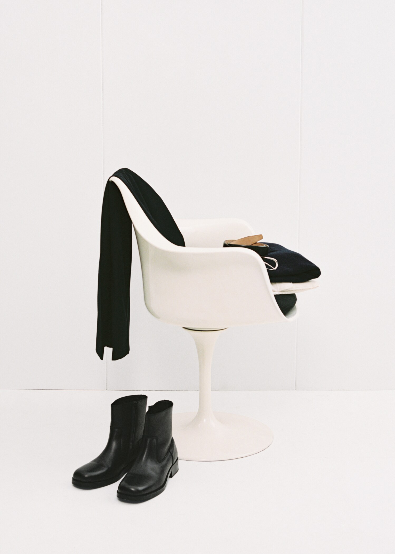 Squared toe leather ankle boots - Details of the article 5