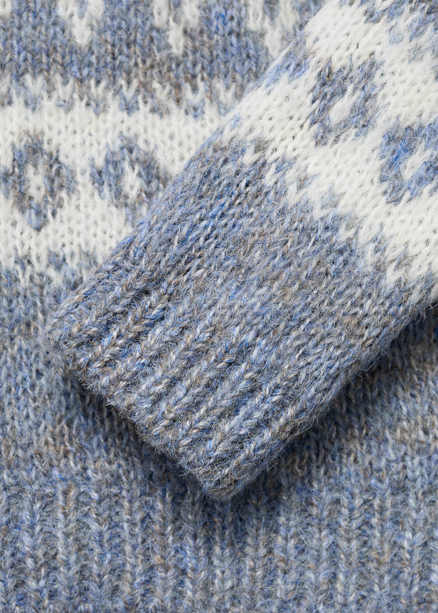 Jacquard sweater - Details of the article 8