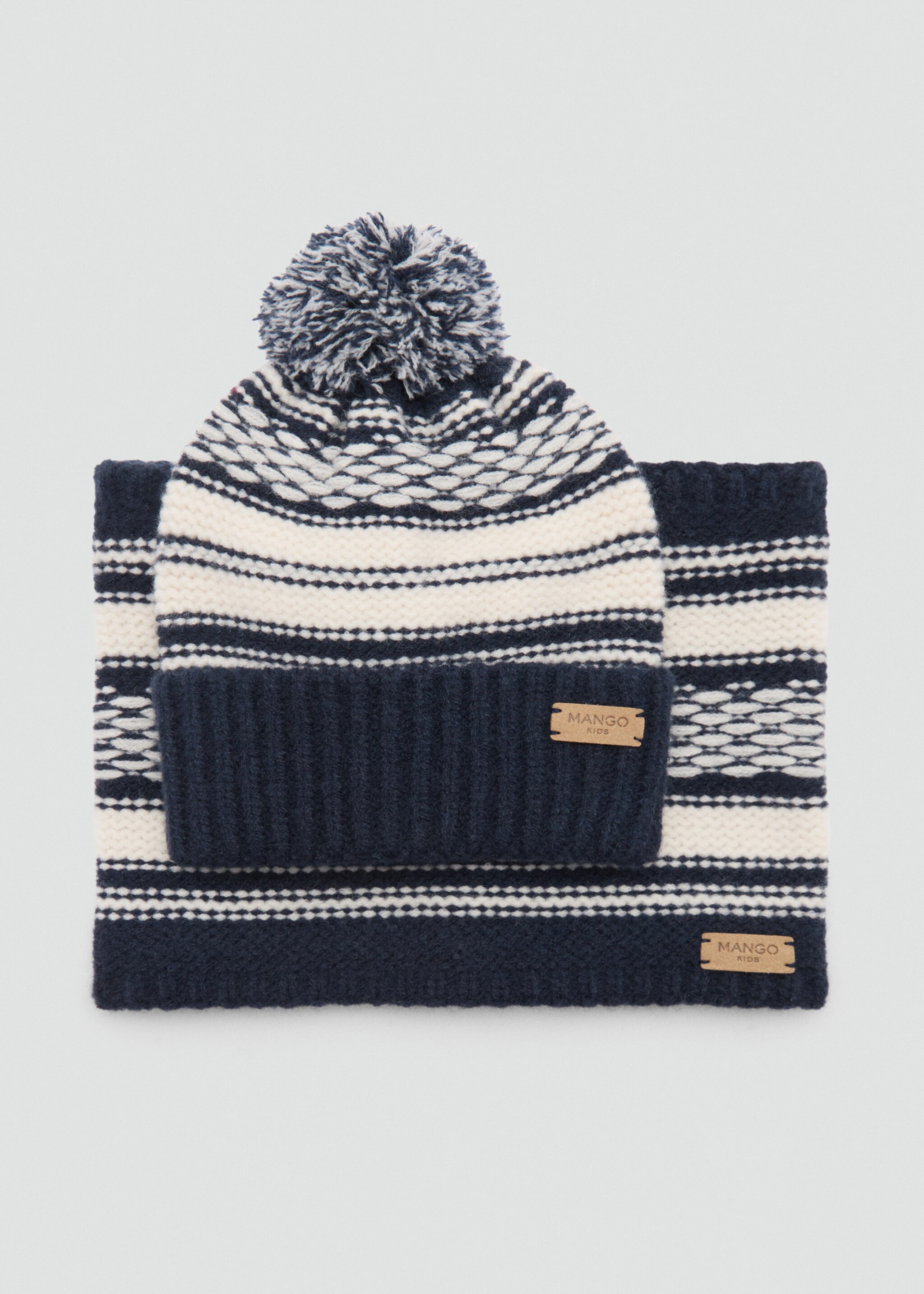 Jacquard pompom beanie - Details of the article 2