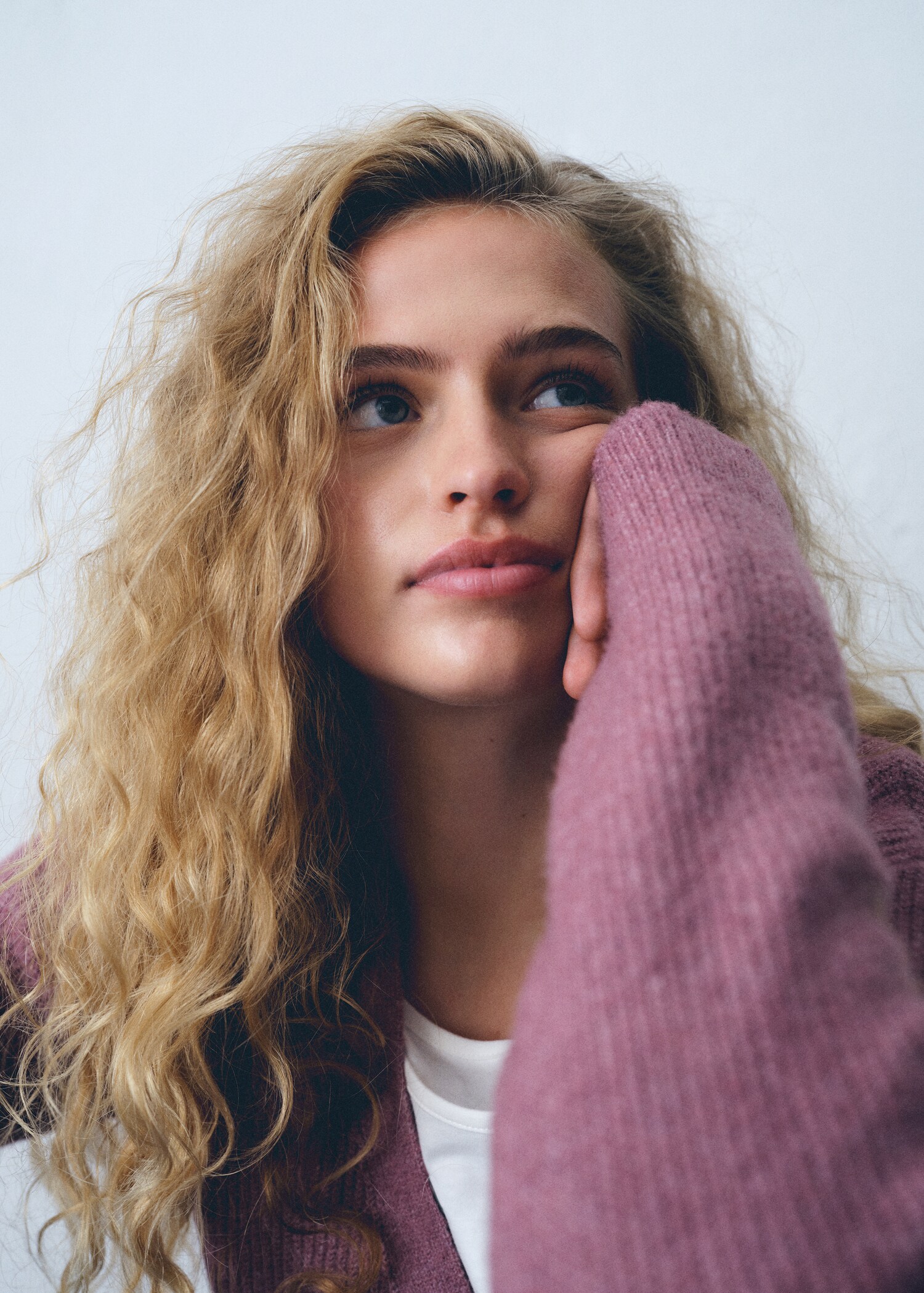 Strickcardigan mit V-Ausschnitt - Detail des Artikels 6