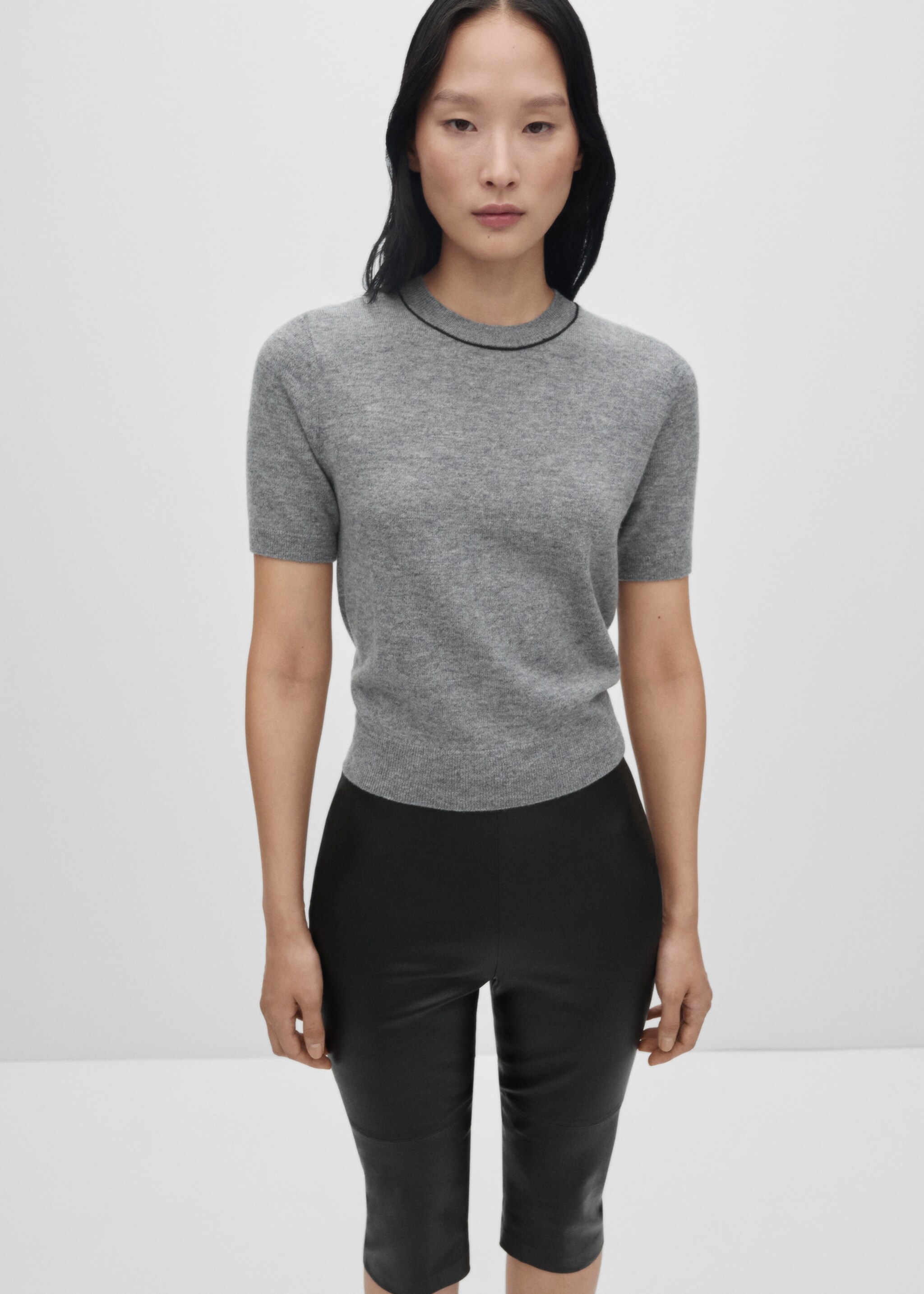 Short-sleeved wool sweater - Medium plane, Medium Heather Grey. Ref: 77046743-00.