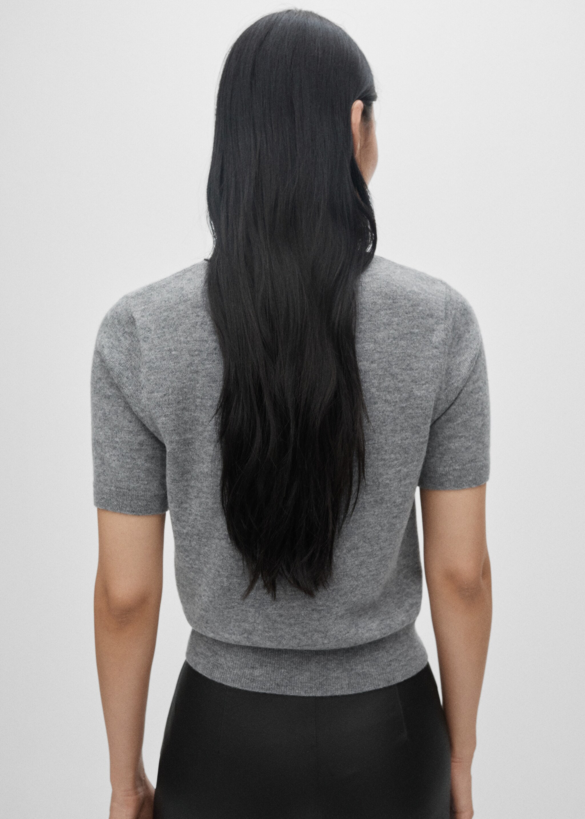 Short-sleeved wool sweater - Reverse of the article, Medium Heather Grey. Ref: 77046743-00.
