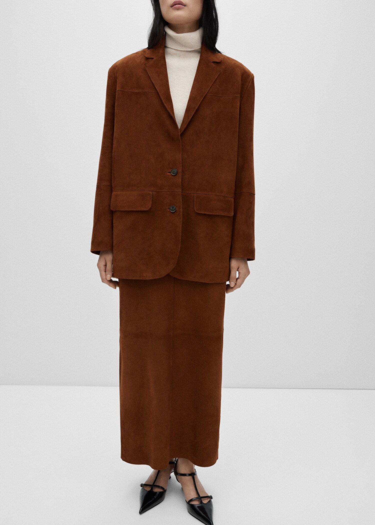 Suede skirt with opening - Details of the article 6