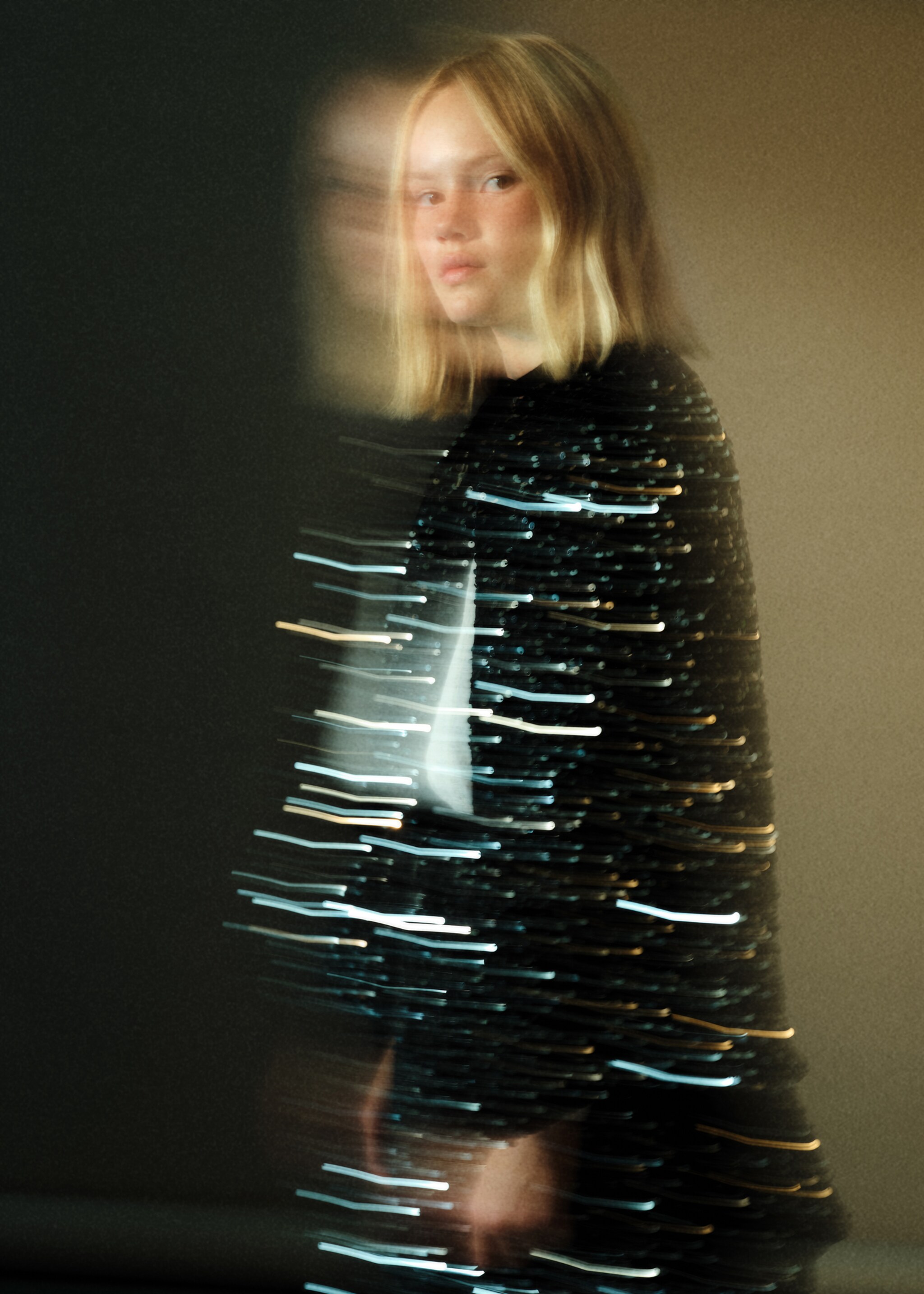 Velvet sequin skirt - Details of the article 6, Black. Ref: 77047125-00.