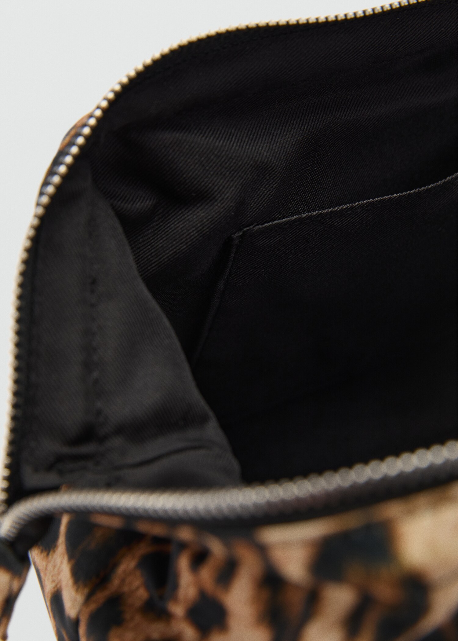 Nylonová toaletní taštička na zip - Detail zboží 1