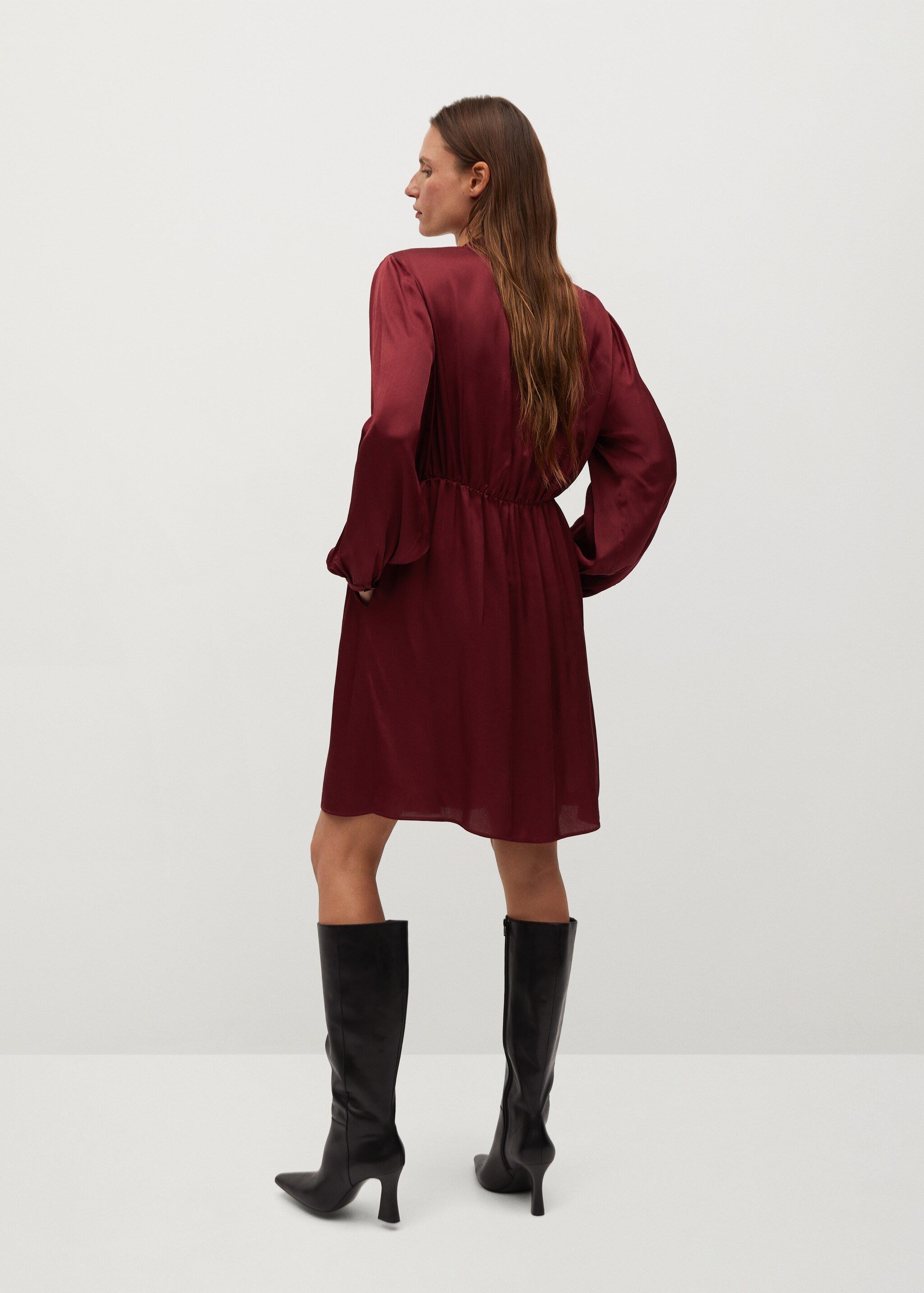 Wrap dress - Reverse of the article