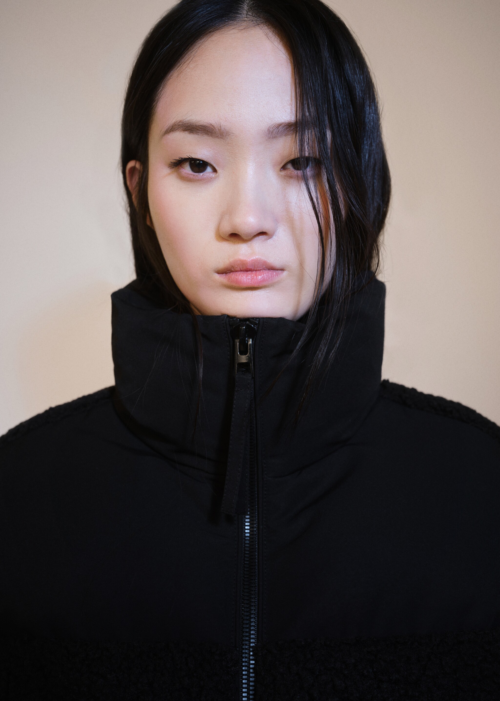 Padded anorak with bouclé panels - Details of the article 1, Black. Ref: 77047663-00.
