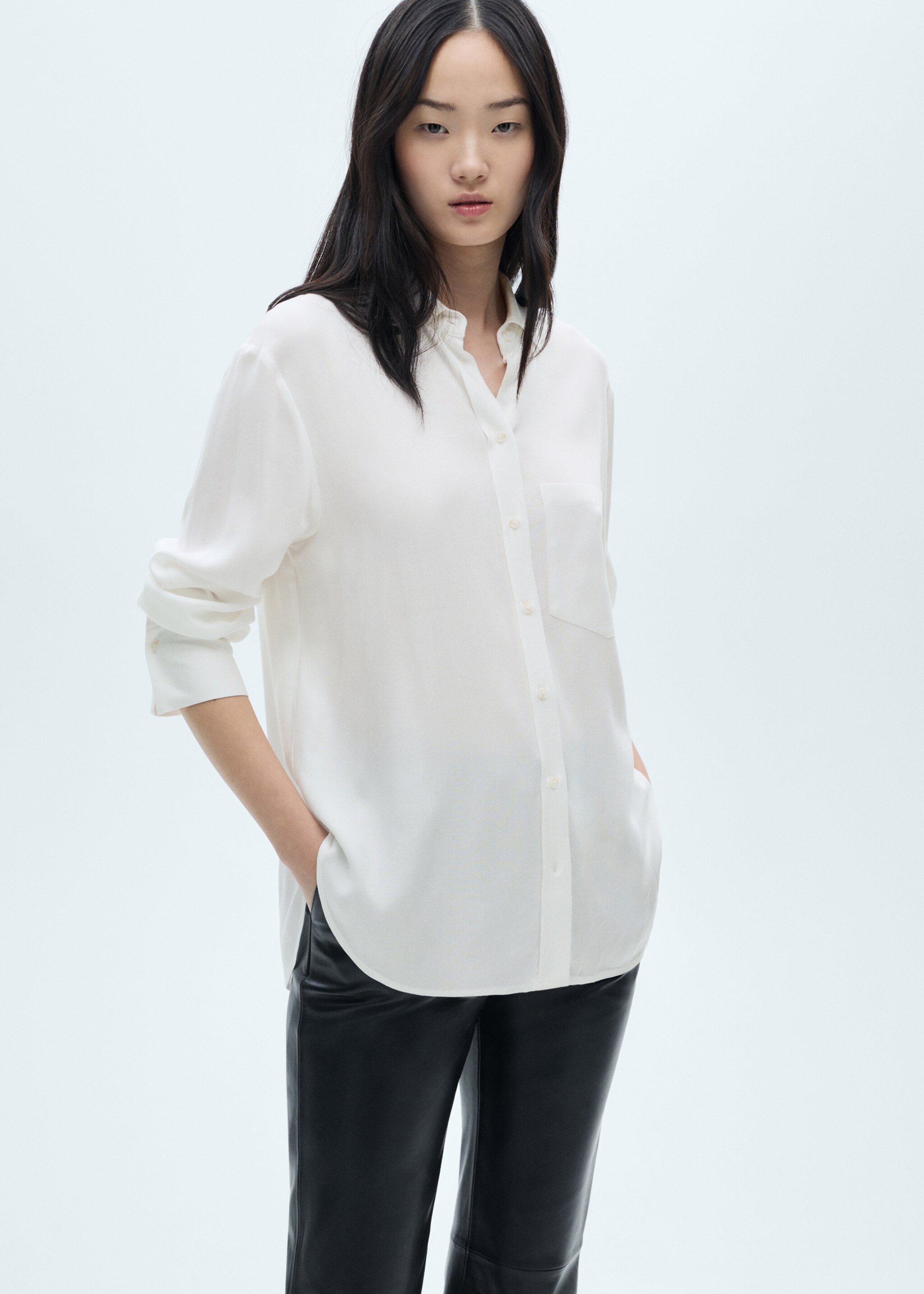 Chemise fluide à boutons - Plan moyen, Écru. Ref: 77047667-00.