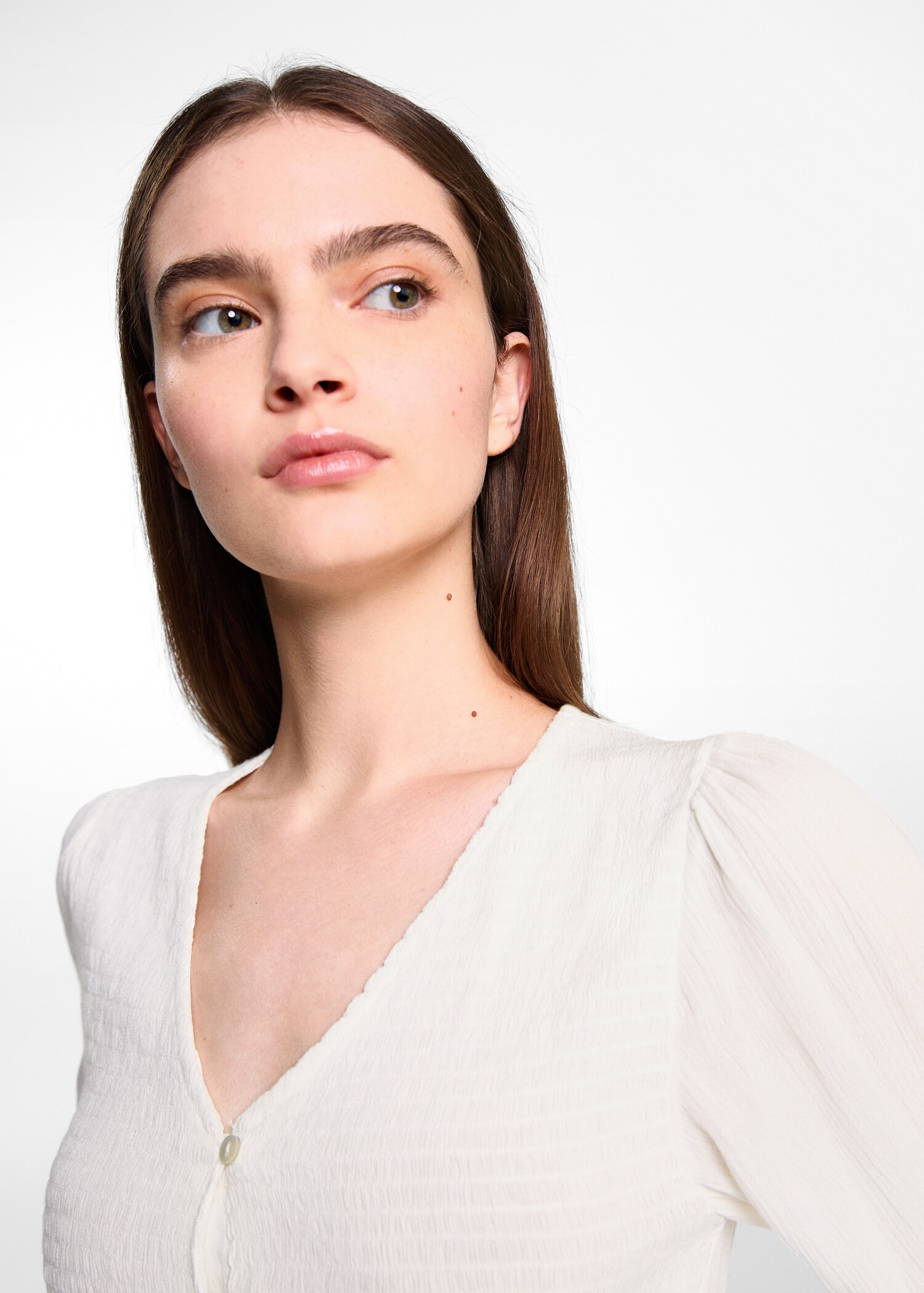 Fließende Bluse mit Raff-Details - Detail des Artikels 1