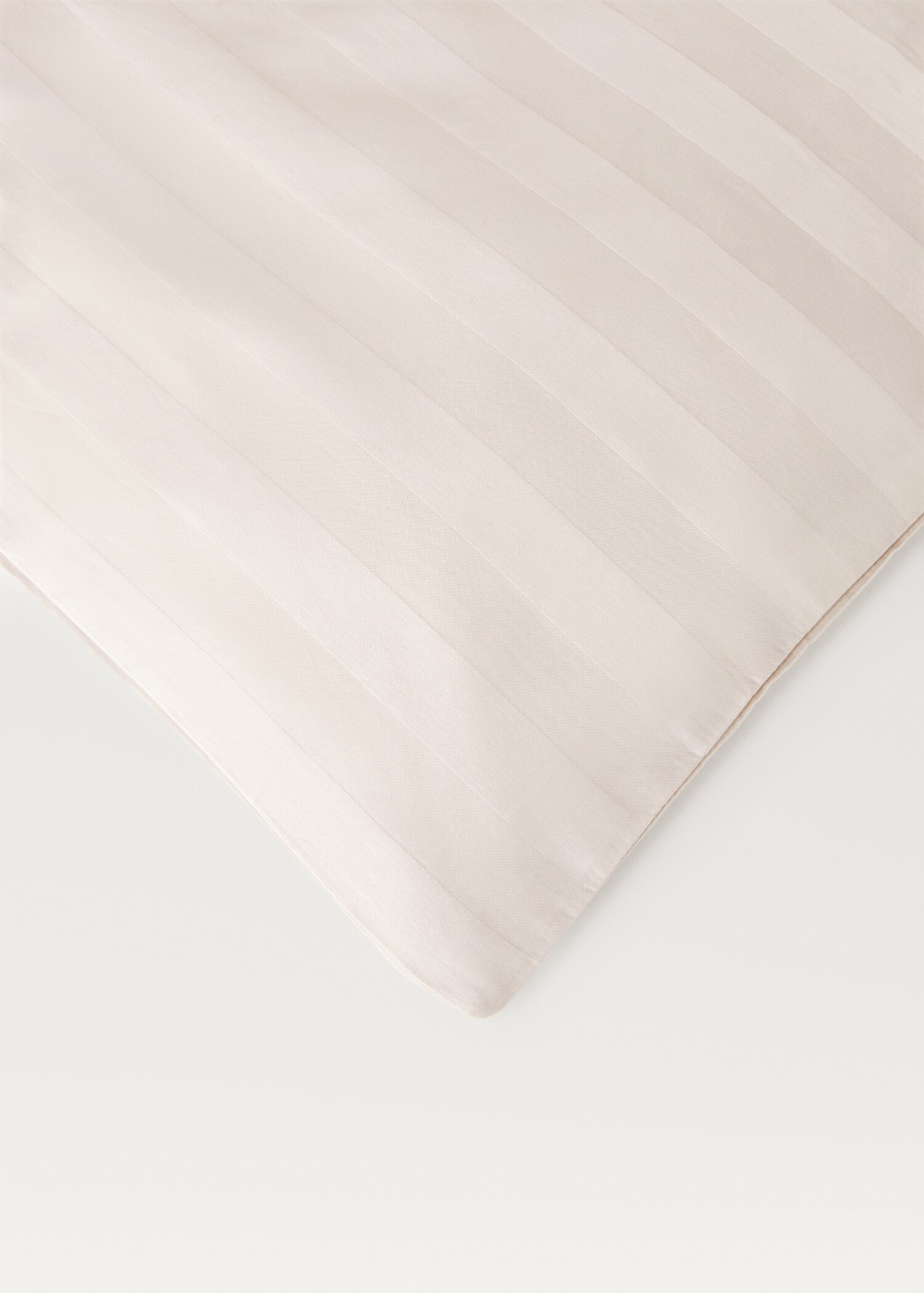 Satin cotton jacquard striped duvet cover King bed - Details of the article 3