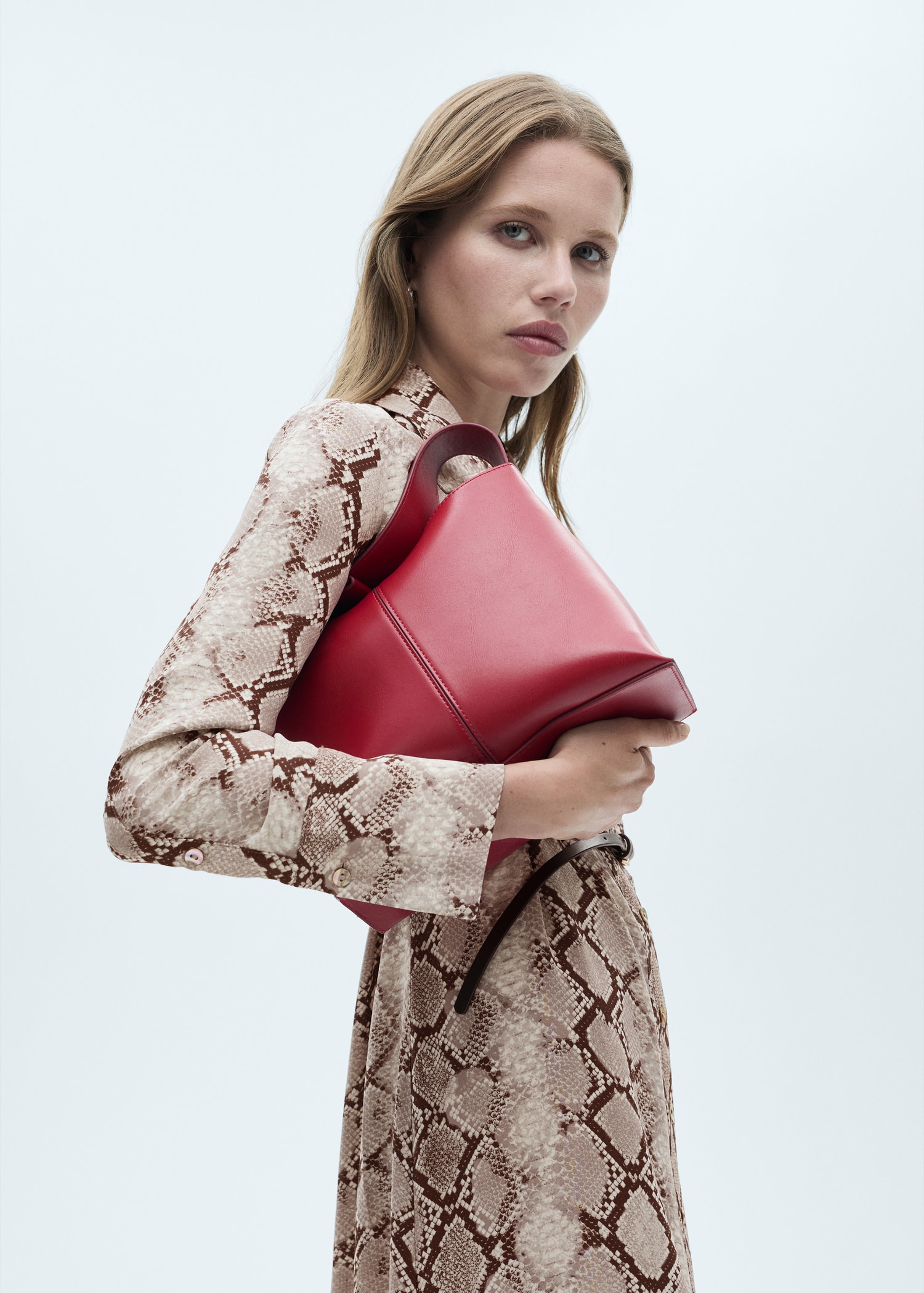 Vestido camisero estampado serpiente Mujer MANGO OUTLET