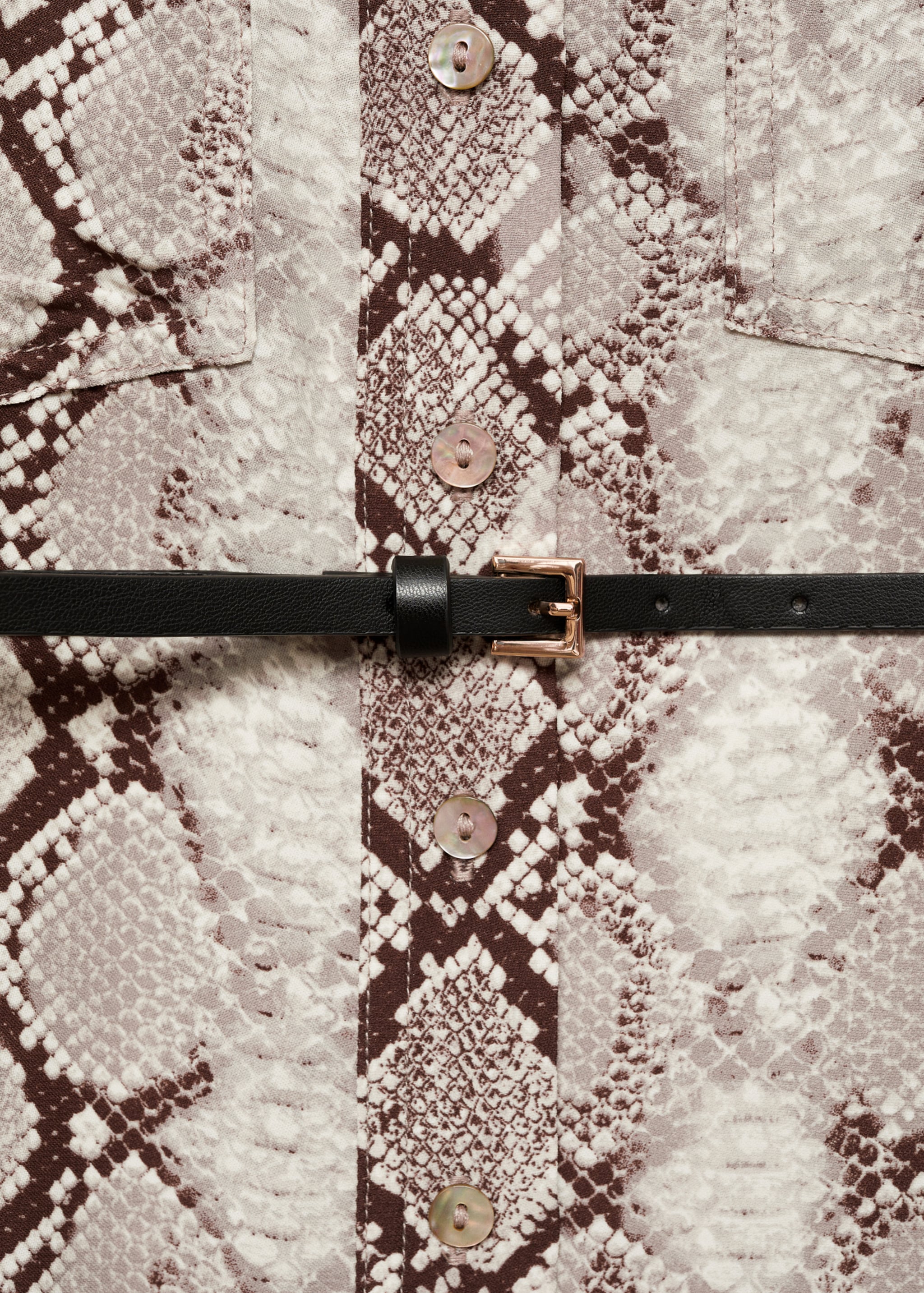Hemdkleid mit Schlangenmuster - Detail des Artikels 0, Braun. Ref: 77047686-00.