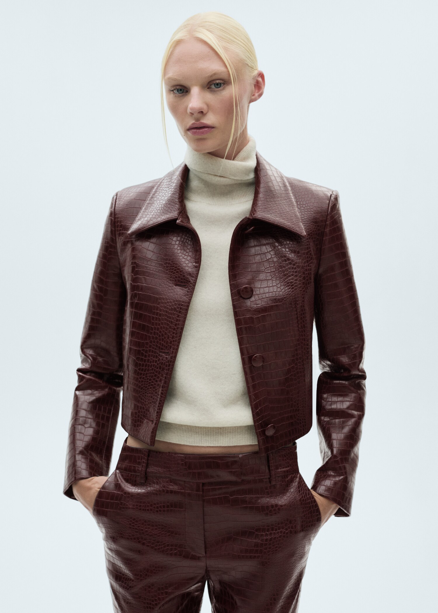 Crocodrile-effect cropped jacket - Medium plane