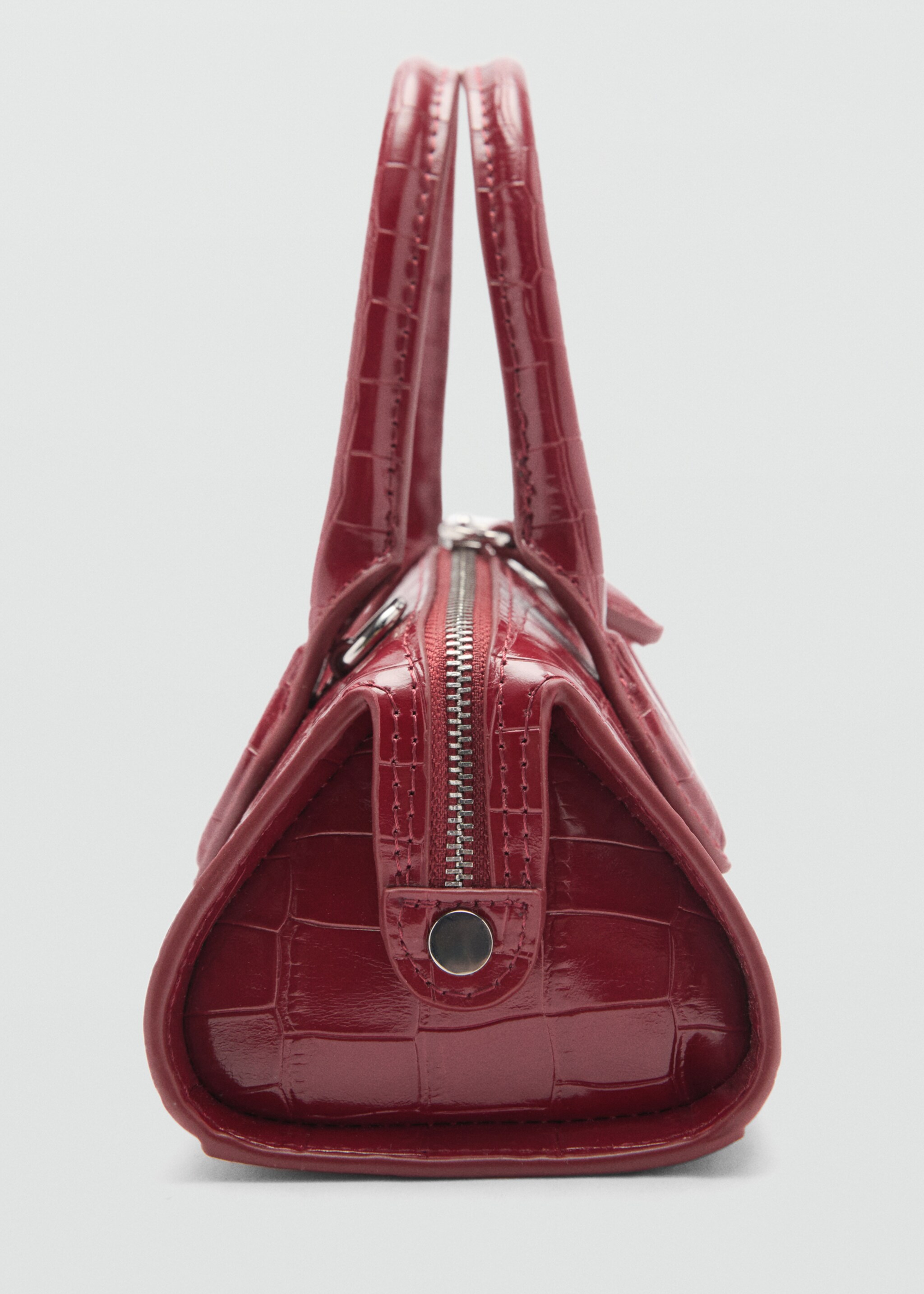 Croc-effect bag - Details of the article 1, Red. Ref: 77047695-00.