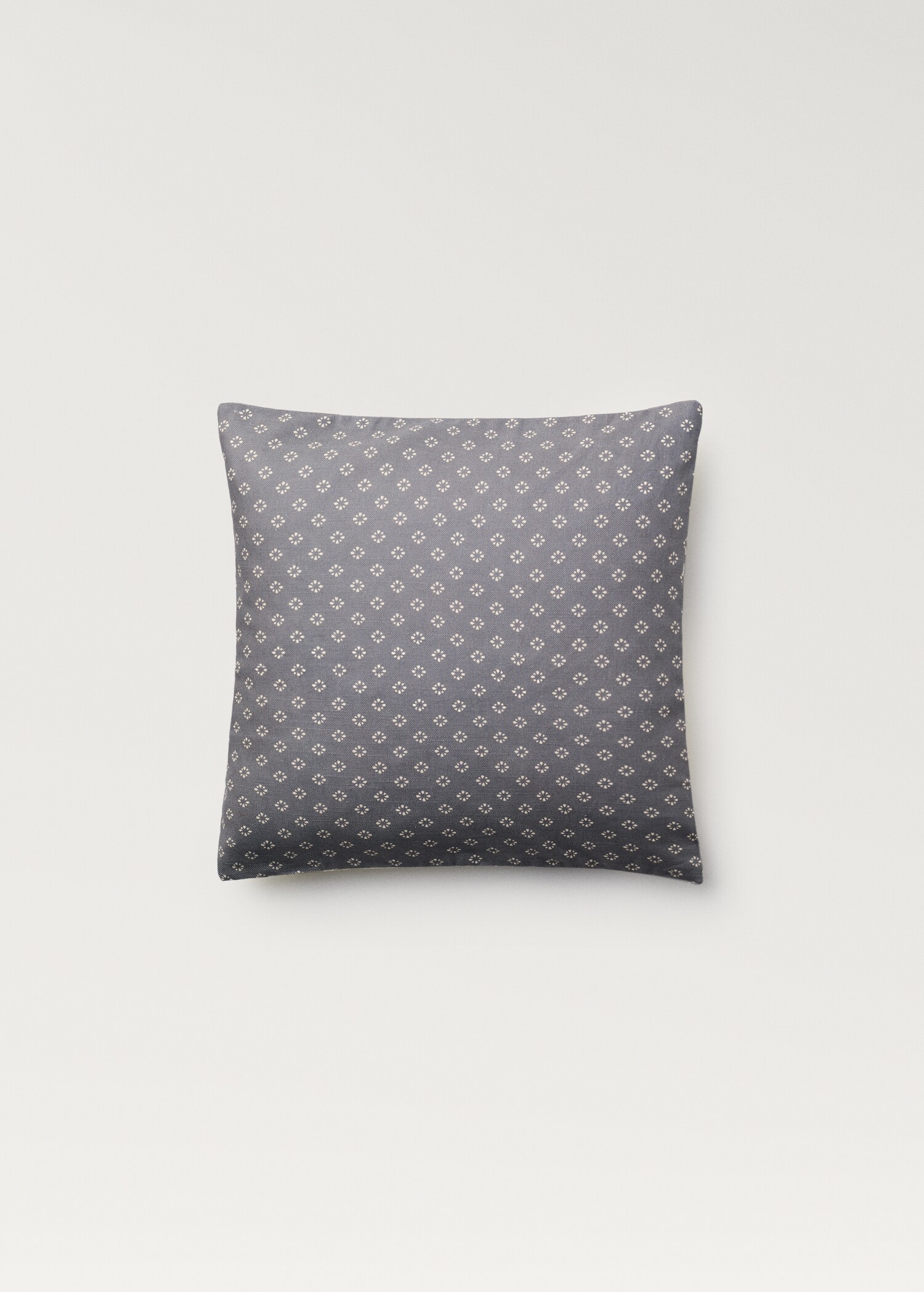 Kissenhülle mit Blumendesign - Detail des Artikels 4