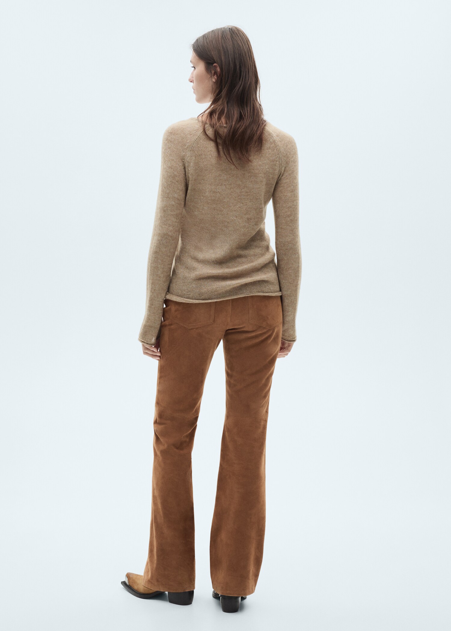 Round-neck knitted sweater - Reverse of the article