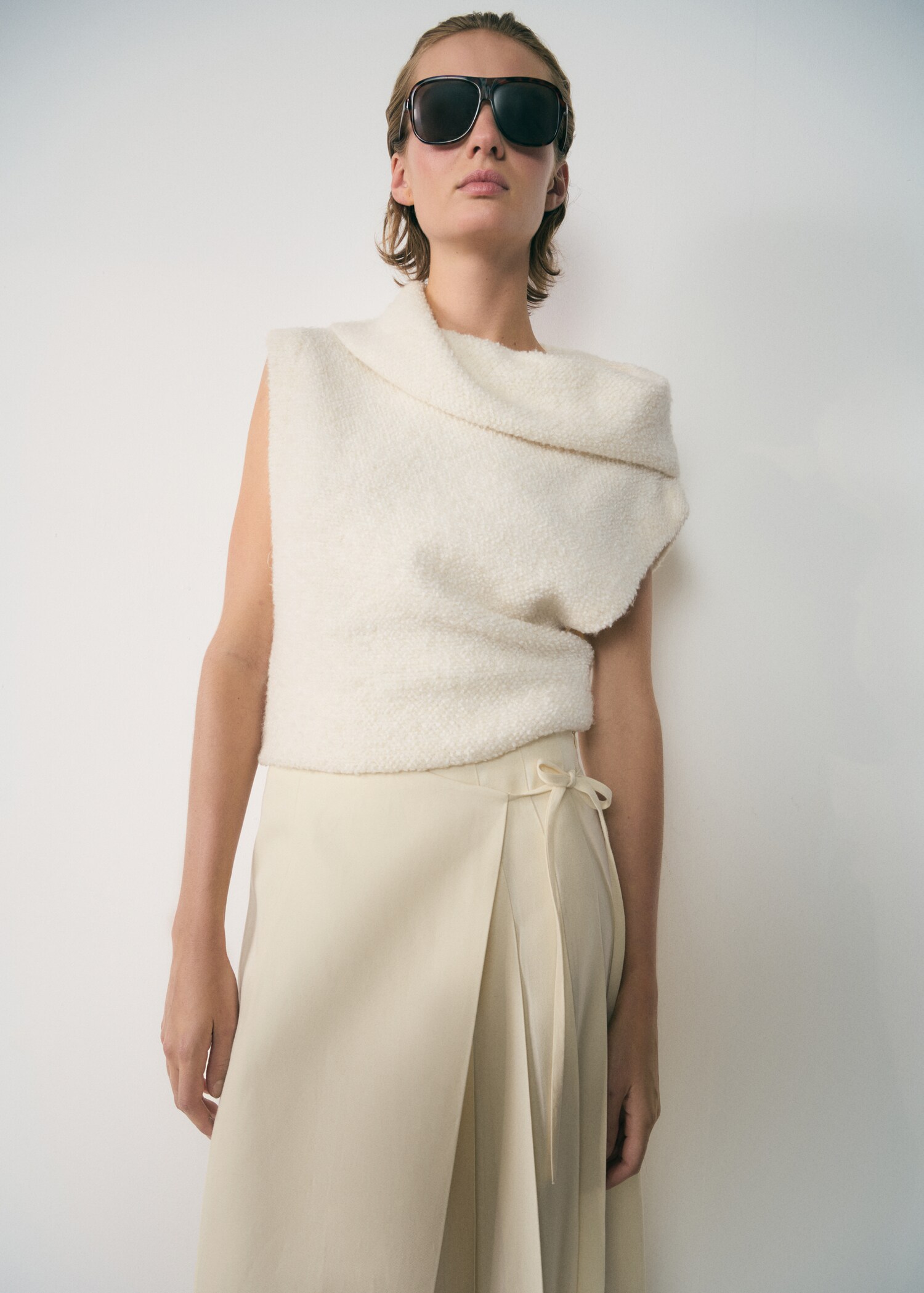 Turtleneck knit top - Medium plane