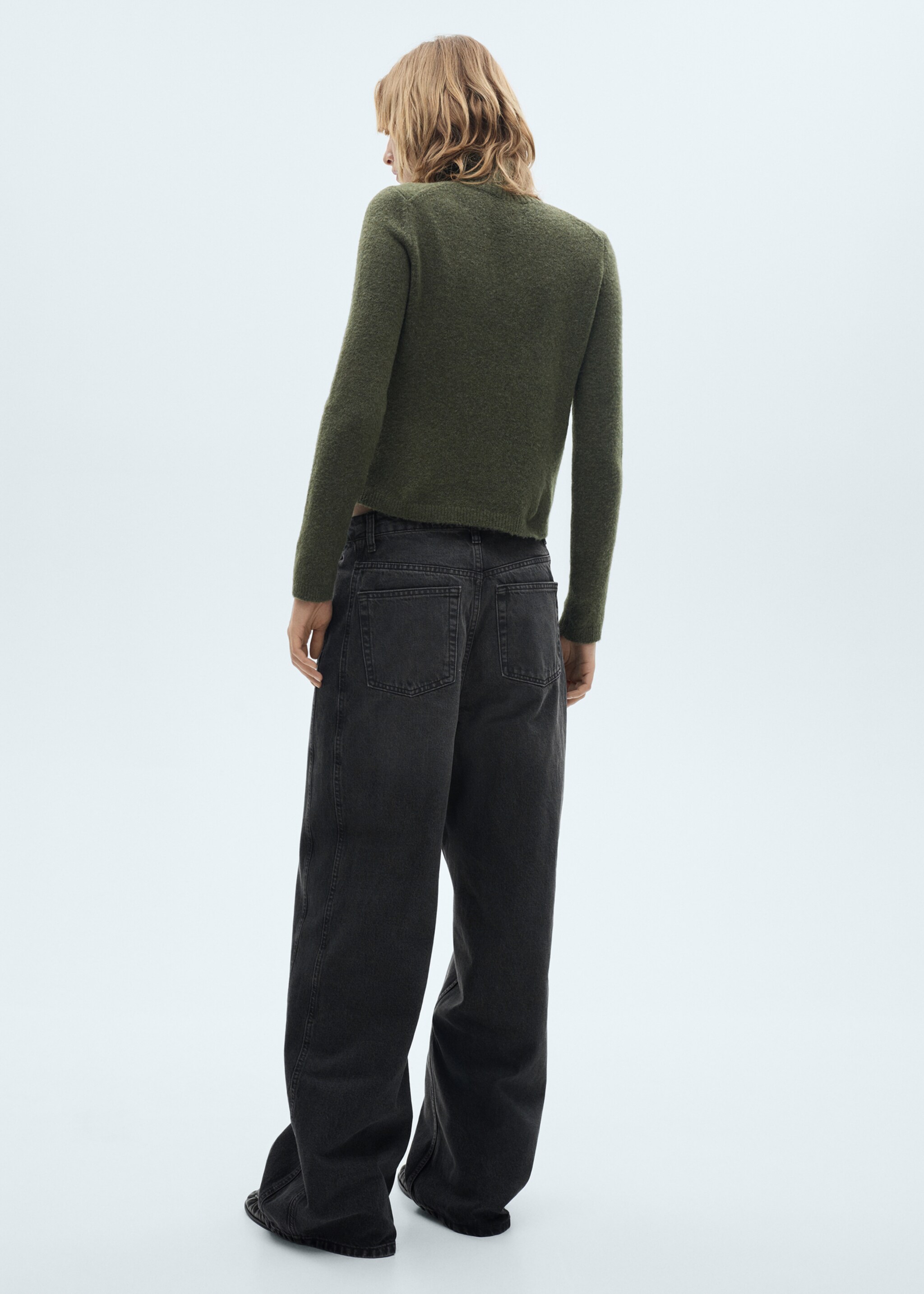 Jeans Balloon mit hohem Bund - Rückseite des Artikels, Black denim. Ref: 77047715-00.