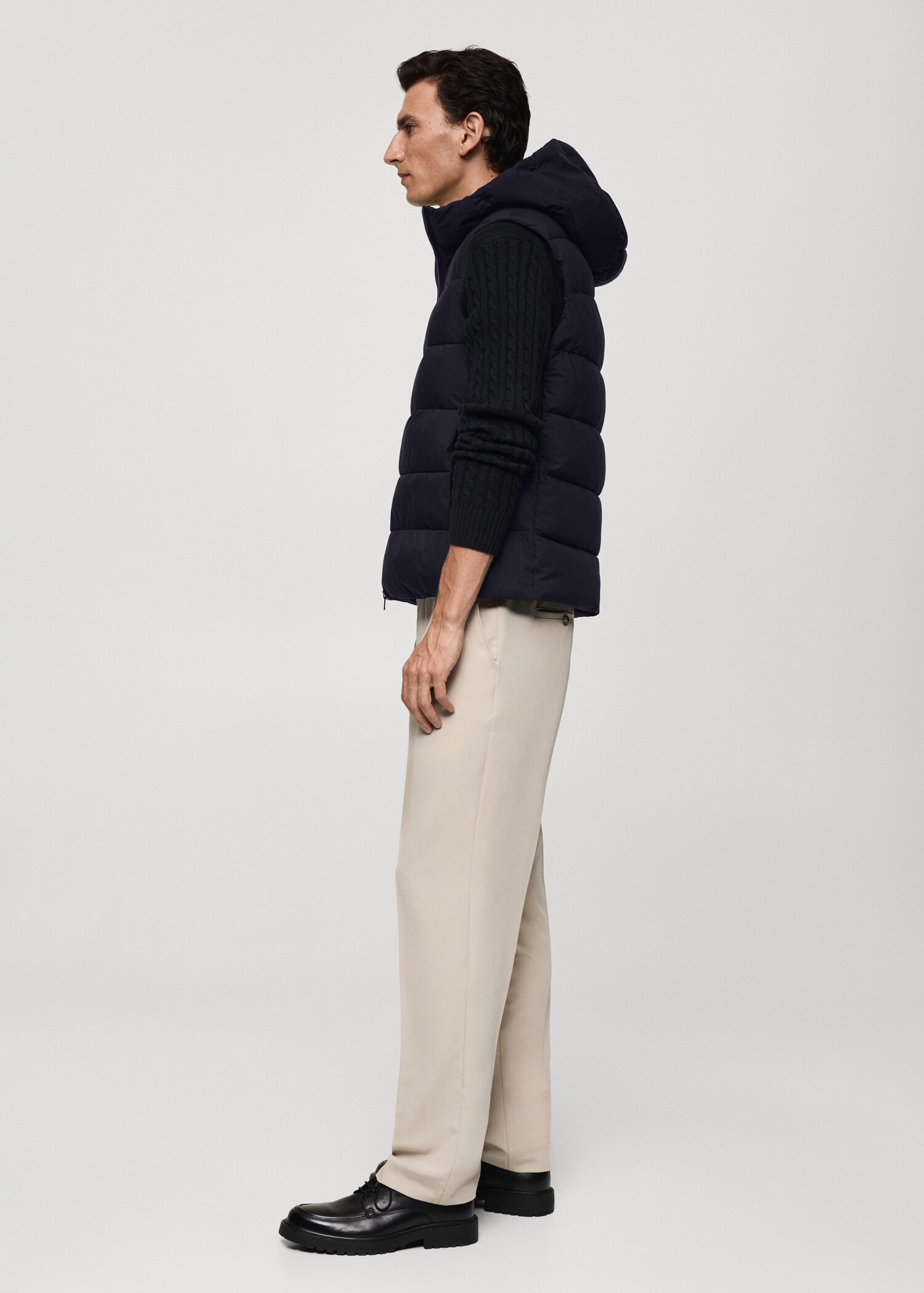 Water-repellent quilted gilet - Details of the article 2