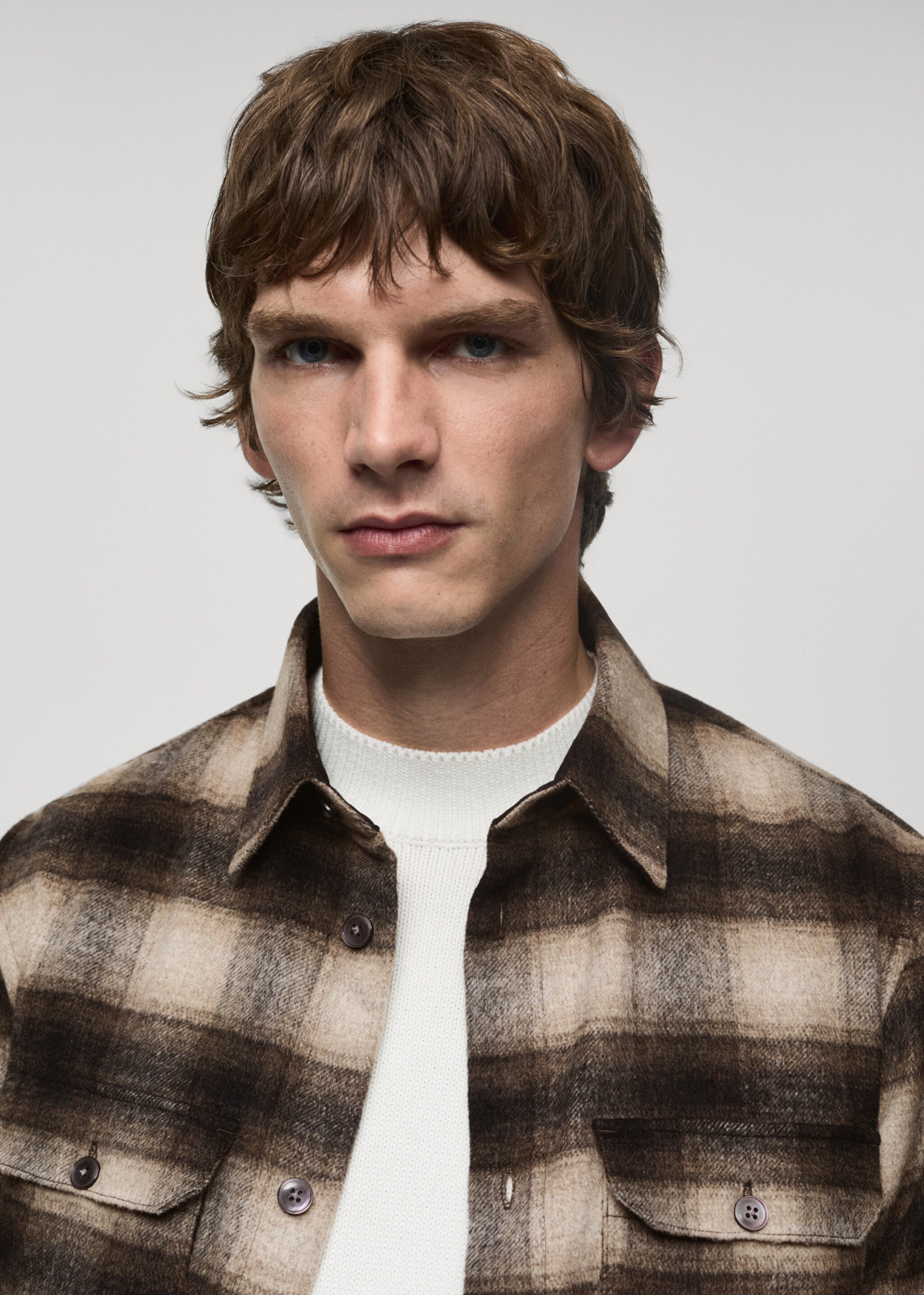 Check wool overshirt - Details of the article 1, Dark Navy. Ref: 77047924-00.