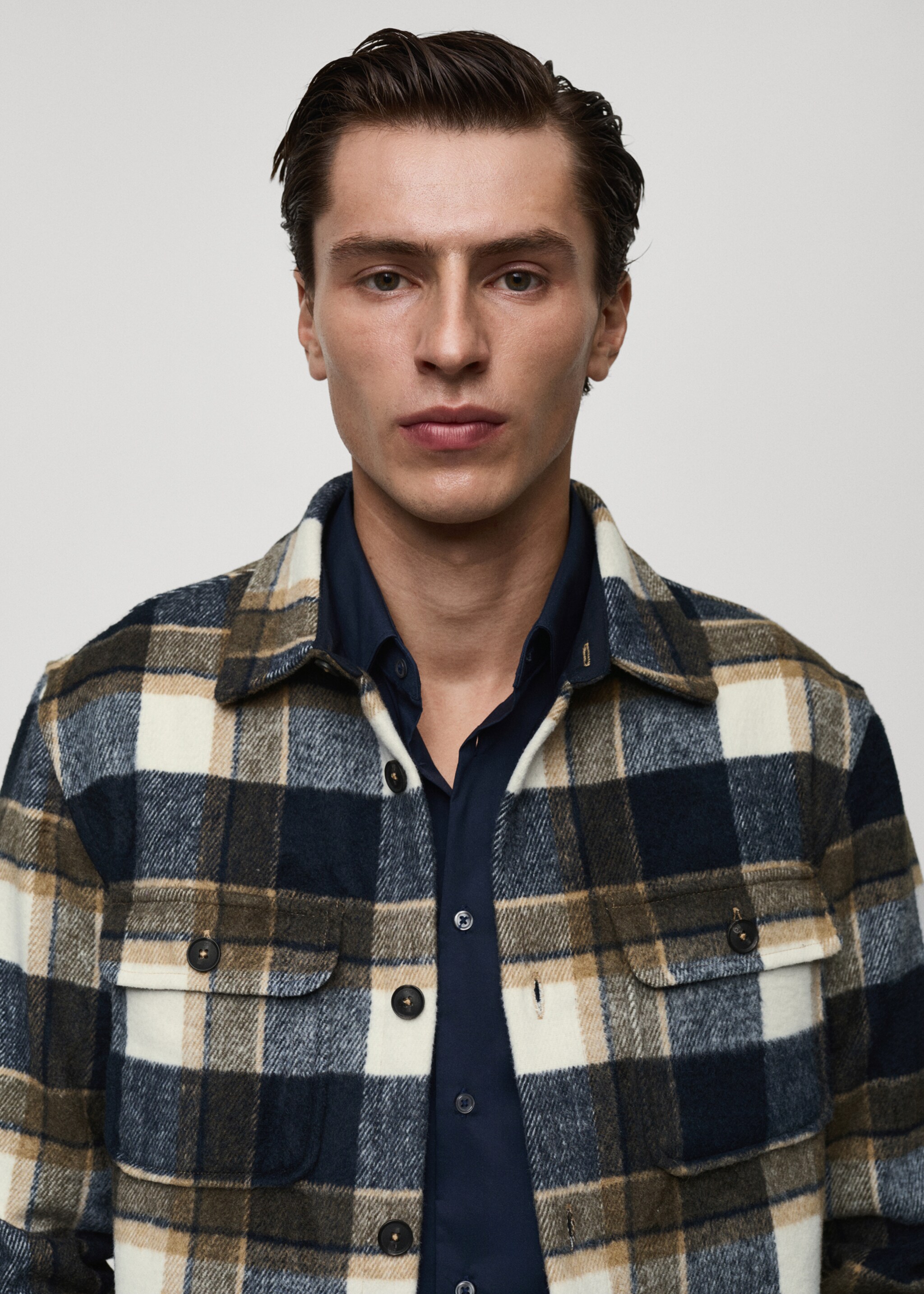 Check flannel overshirt - Details of the article 1, Dark Navy. Ref: 77047926-00.