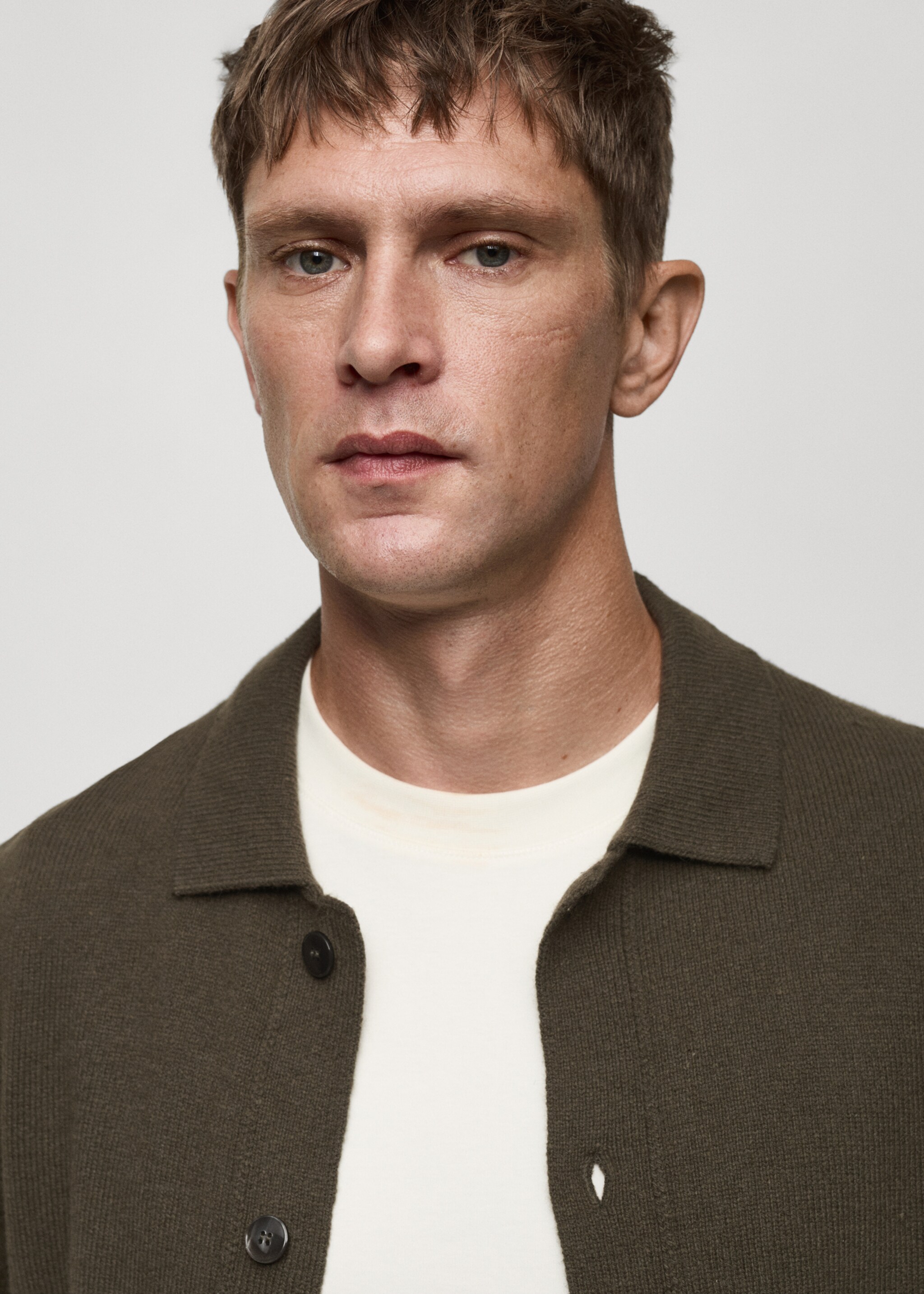 Rib-knit wool cardigan - Details of the article 1, Khaki. Ref: 77047928-00.