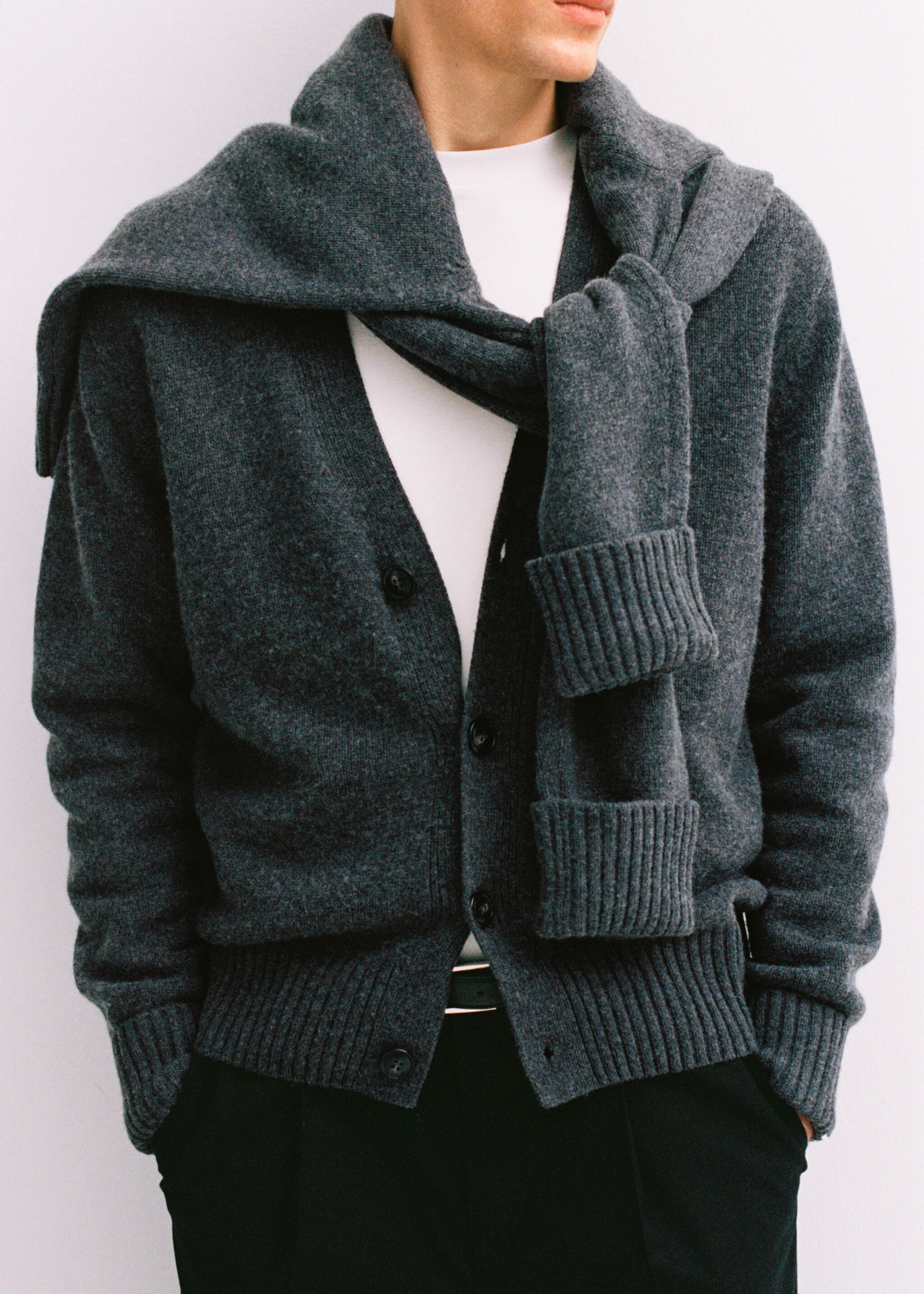 Cardigan lana maglia media - Dettaglio dell'articolo 3, Grigio antracite. Ref: 77047929-00.