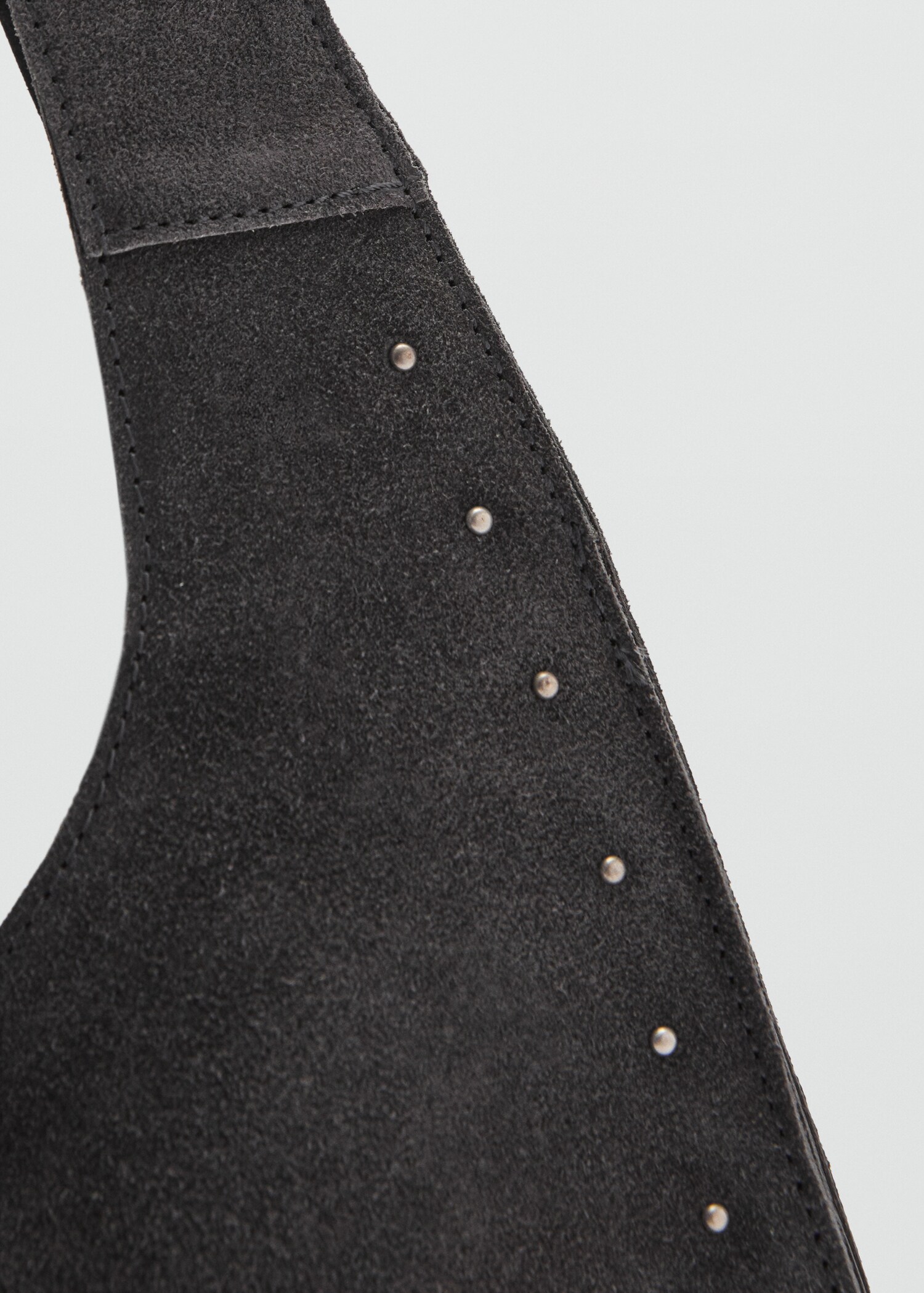 Stud leather bag - Details of the article 1