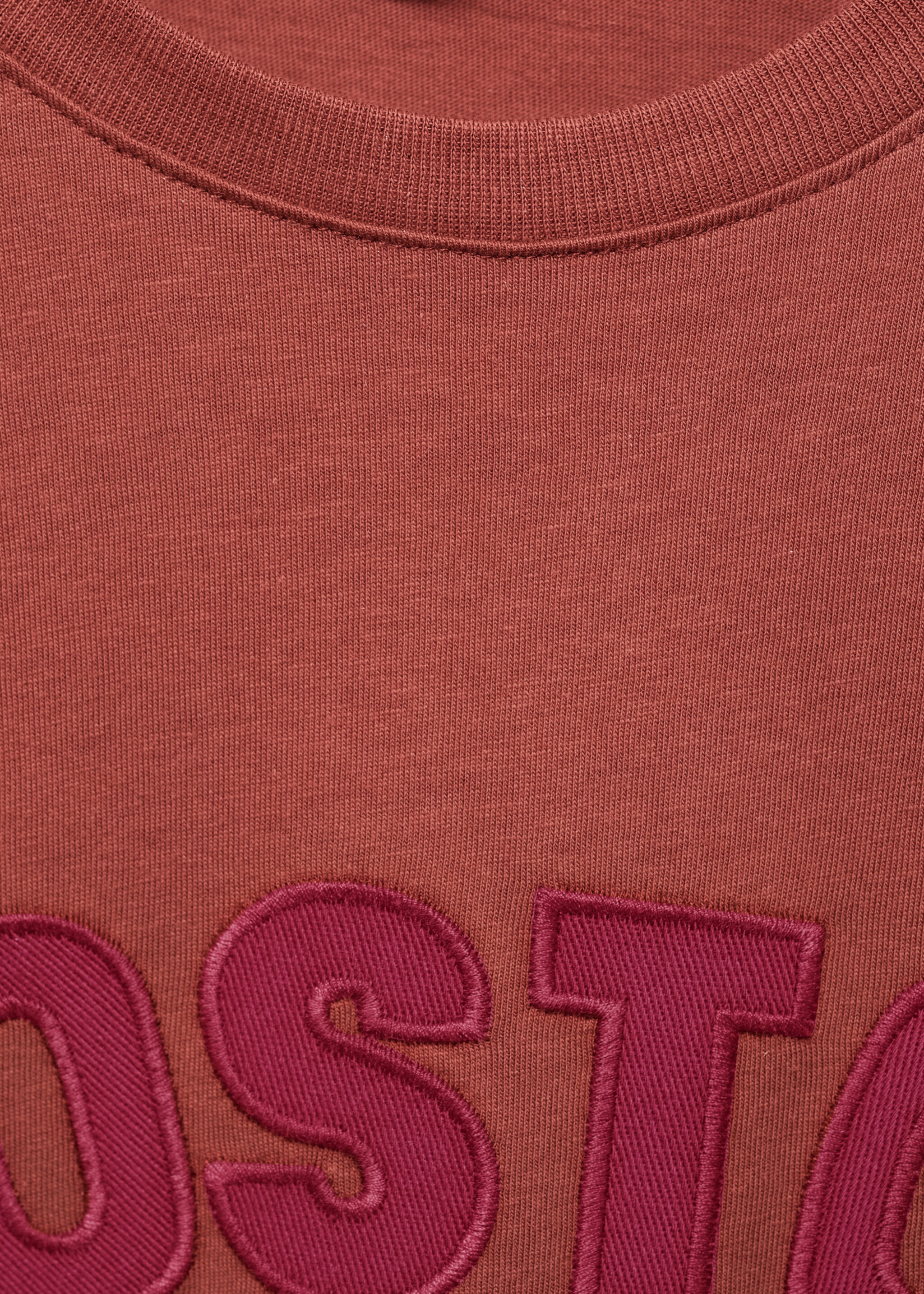 Printed detail T-shirt - Details of the article 0, Cherry. Ref: 77047935-00.