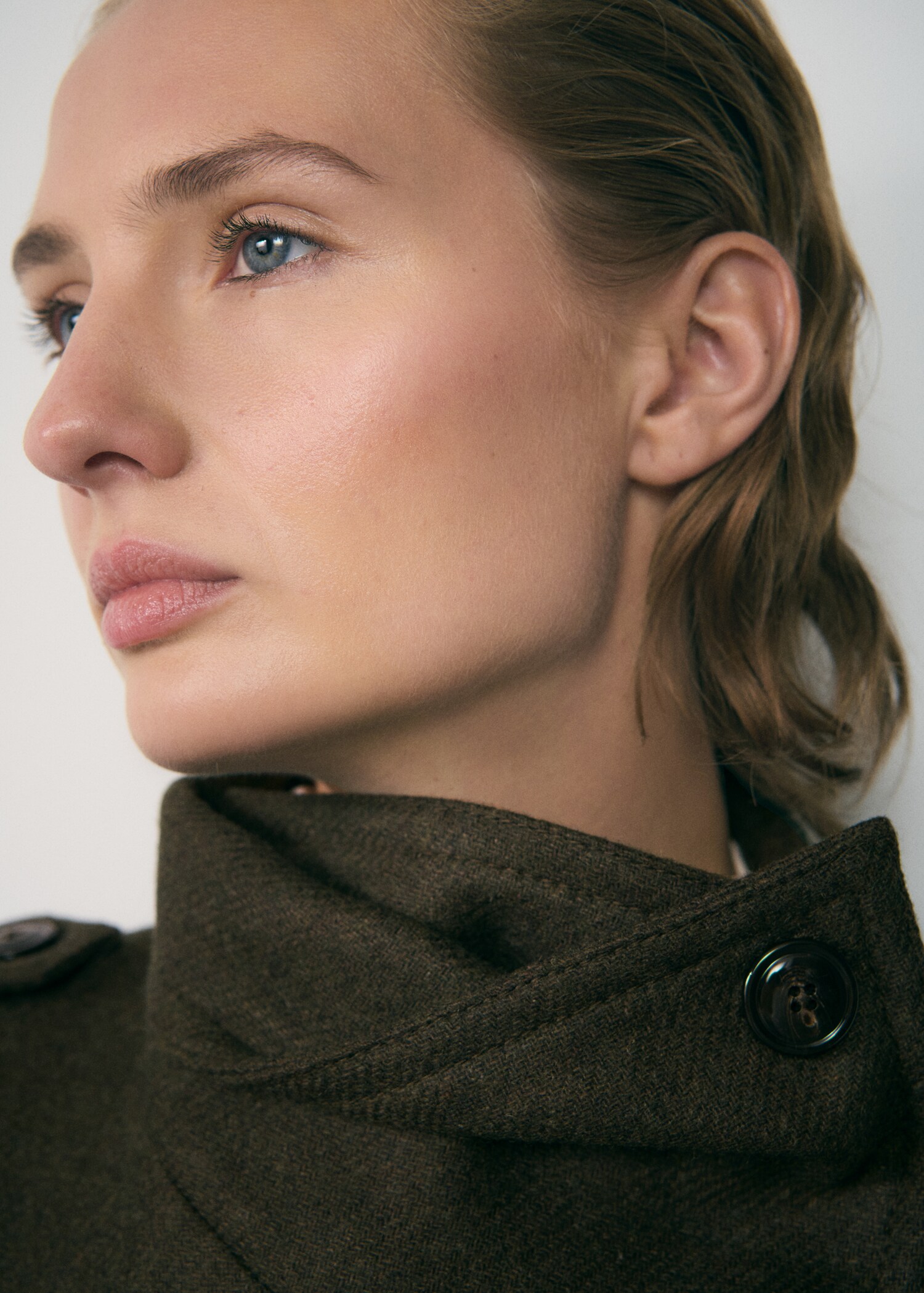 Double-breasted wool coat - Details of the article 1