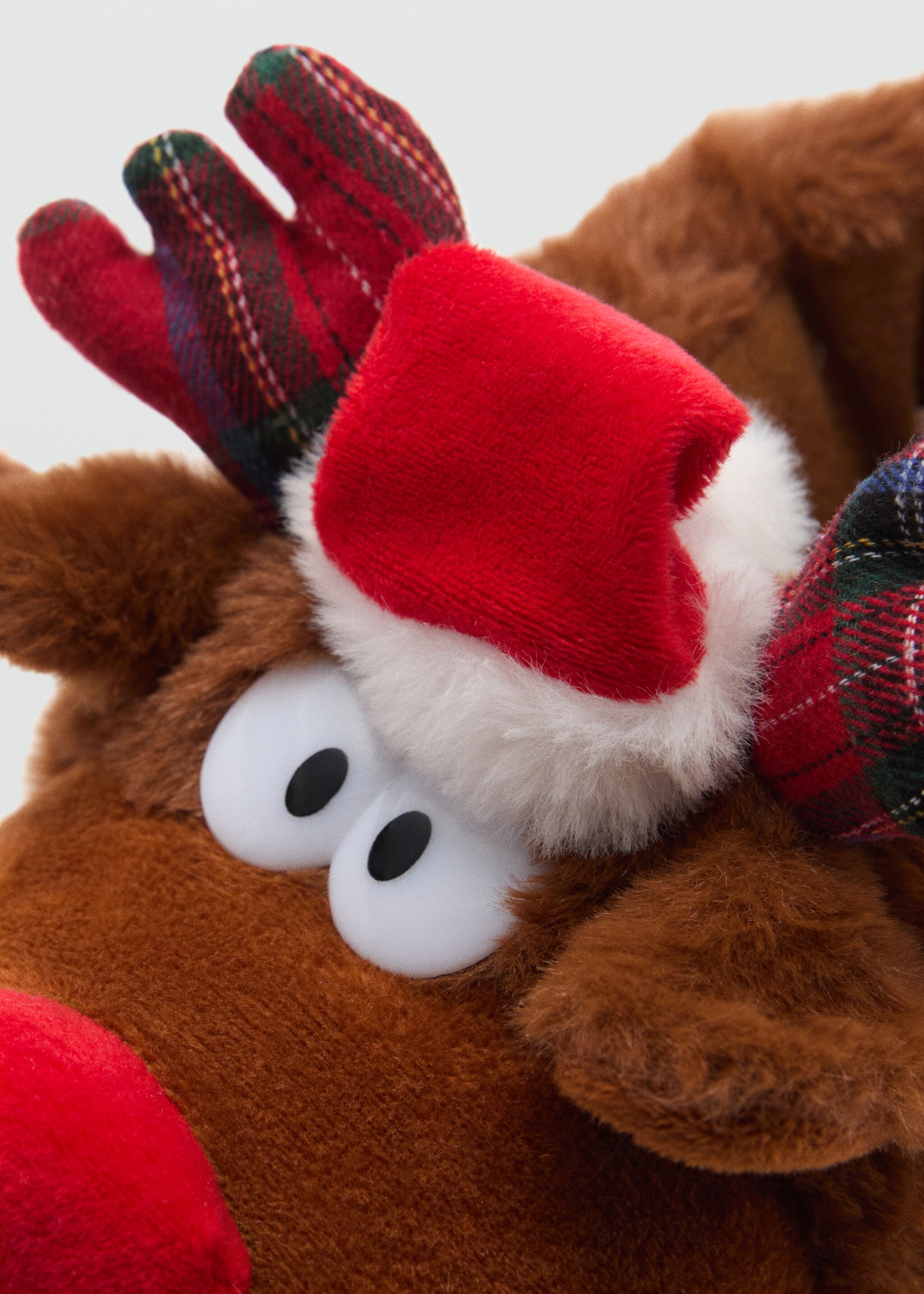 Reindeer slippers - Details of the article 3, Brown. Ref: 77048276-00.
