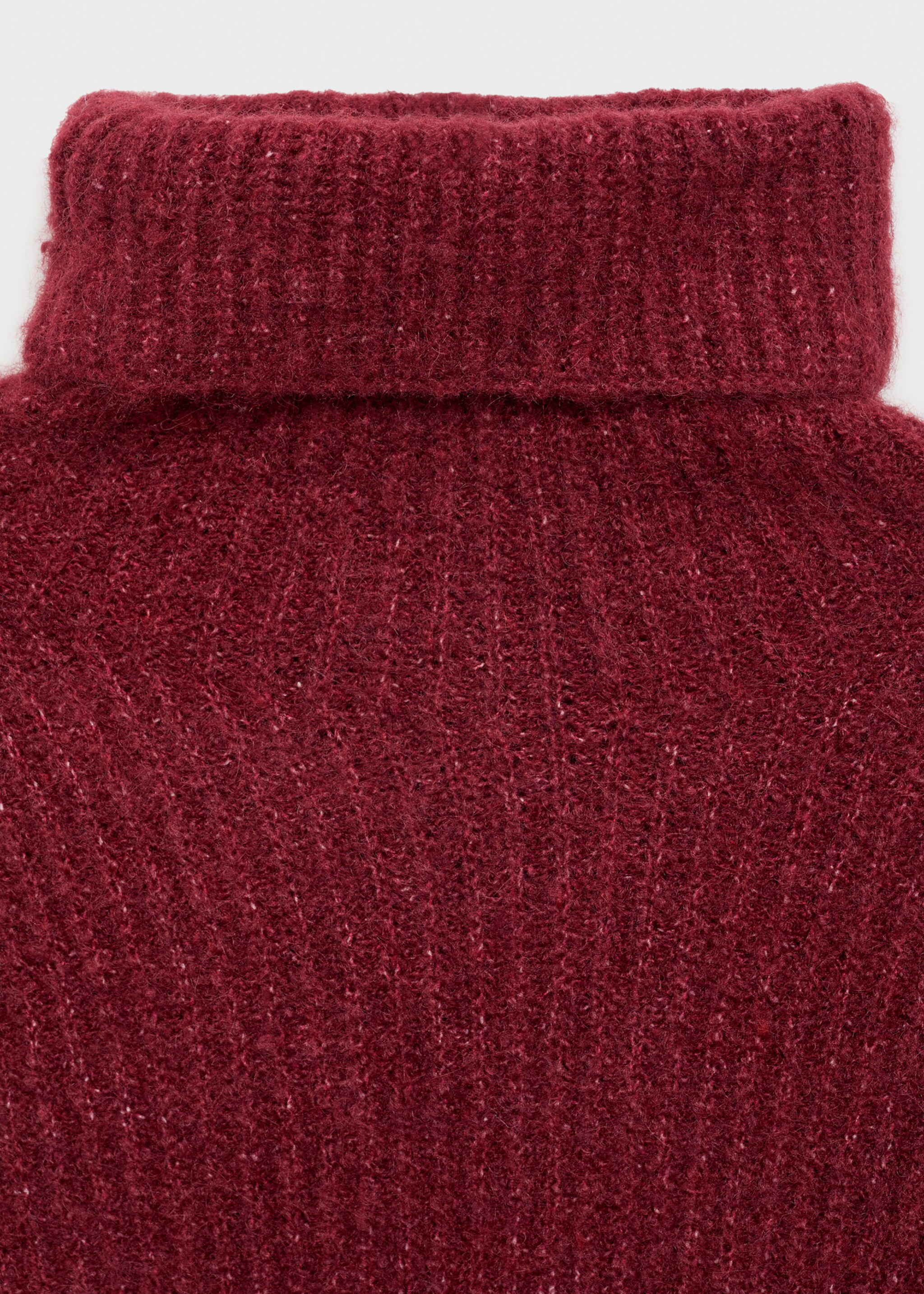 Pull-over maille col roulé - Détail de l'article 8, Lie de vin. Ref: 77048277-00.