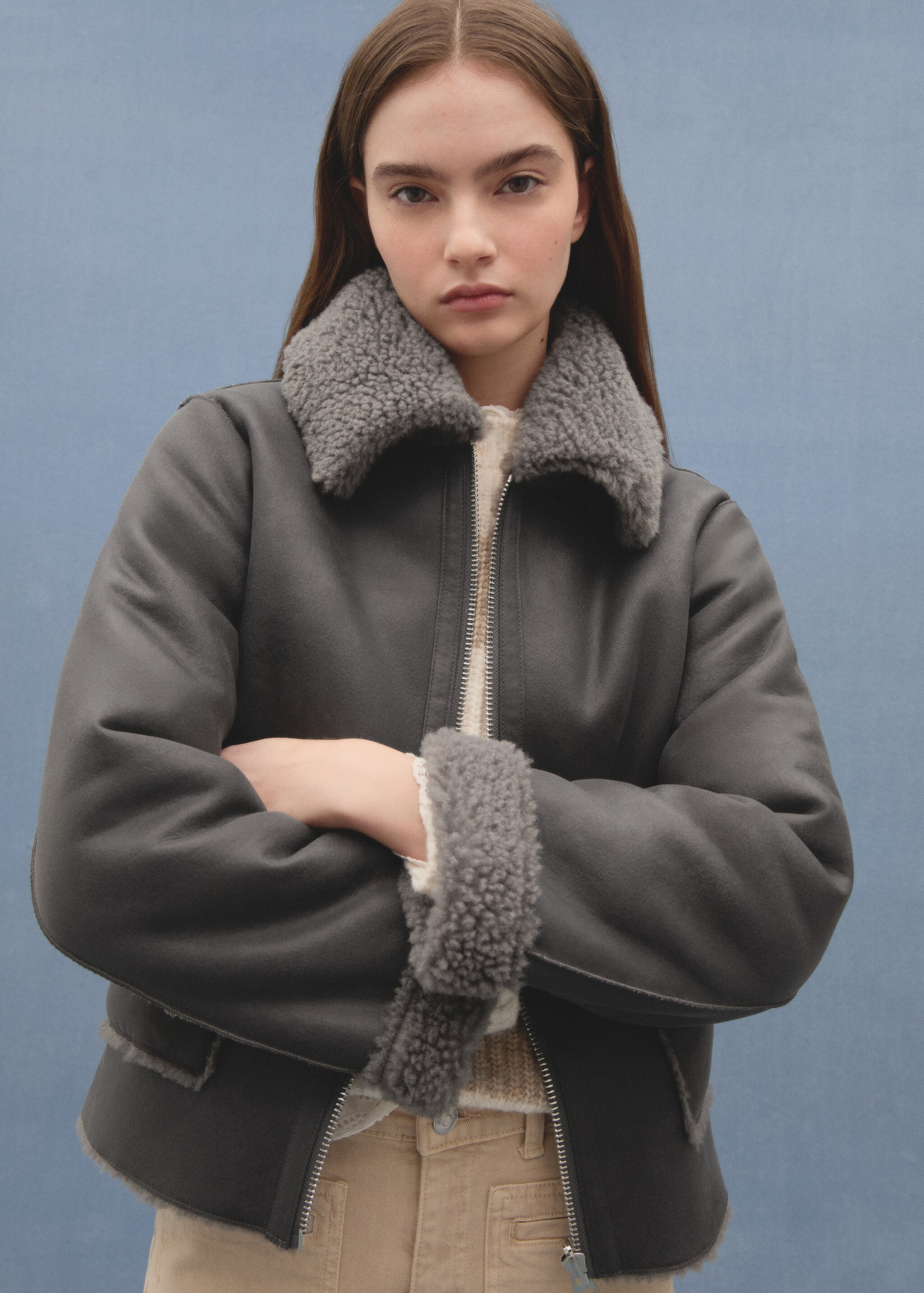 Jacke mit Futter in Lammfelloptik - Detail des Artikels 6, Anthrazit. Ref: 77048281-00.