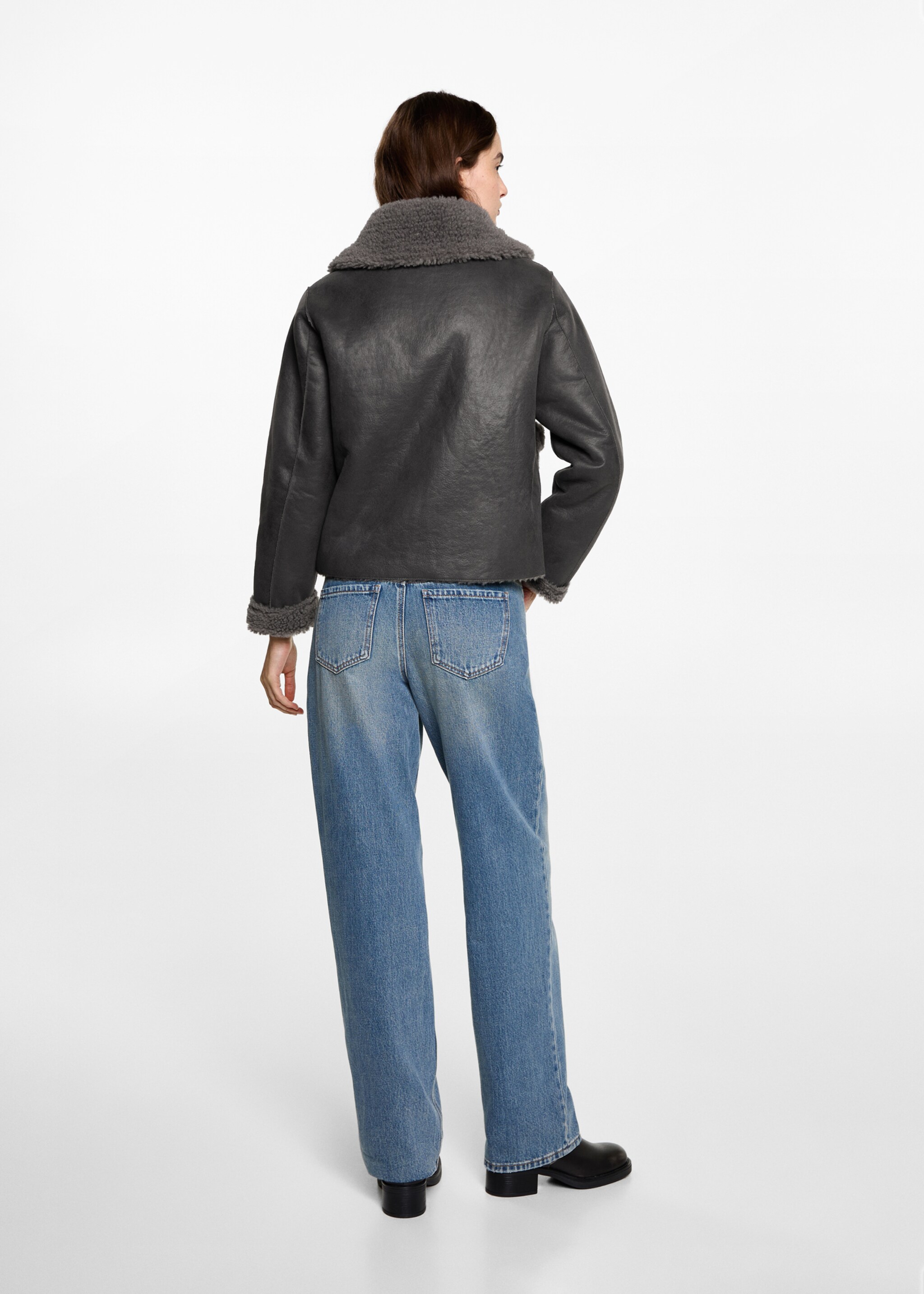 Jacke mit Futter in Lammfelloptik - Rückseite des Artikels, Anthrazit. Ref: 77048281-00.
