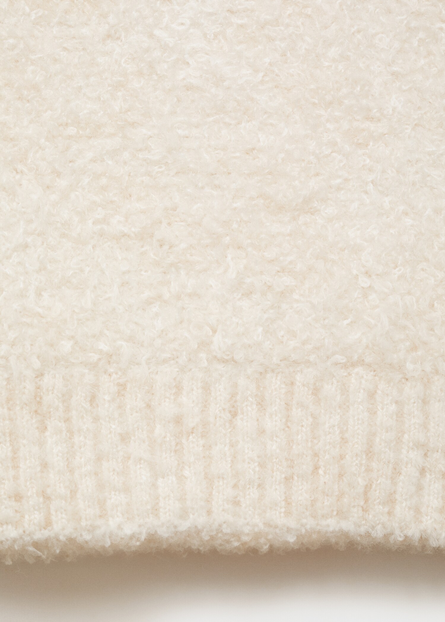 Pullover mit strassverziertem Polo-Kragen - Detail des Artikels 0