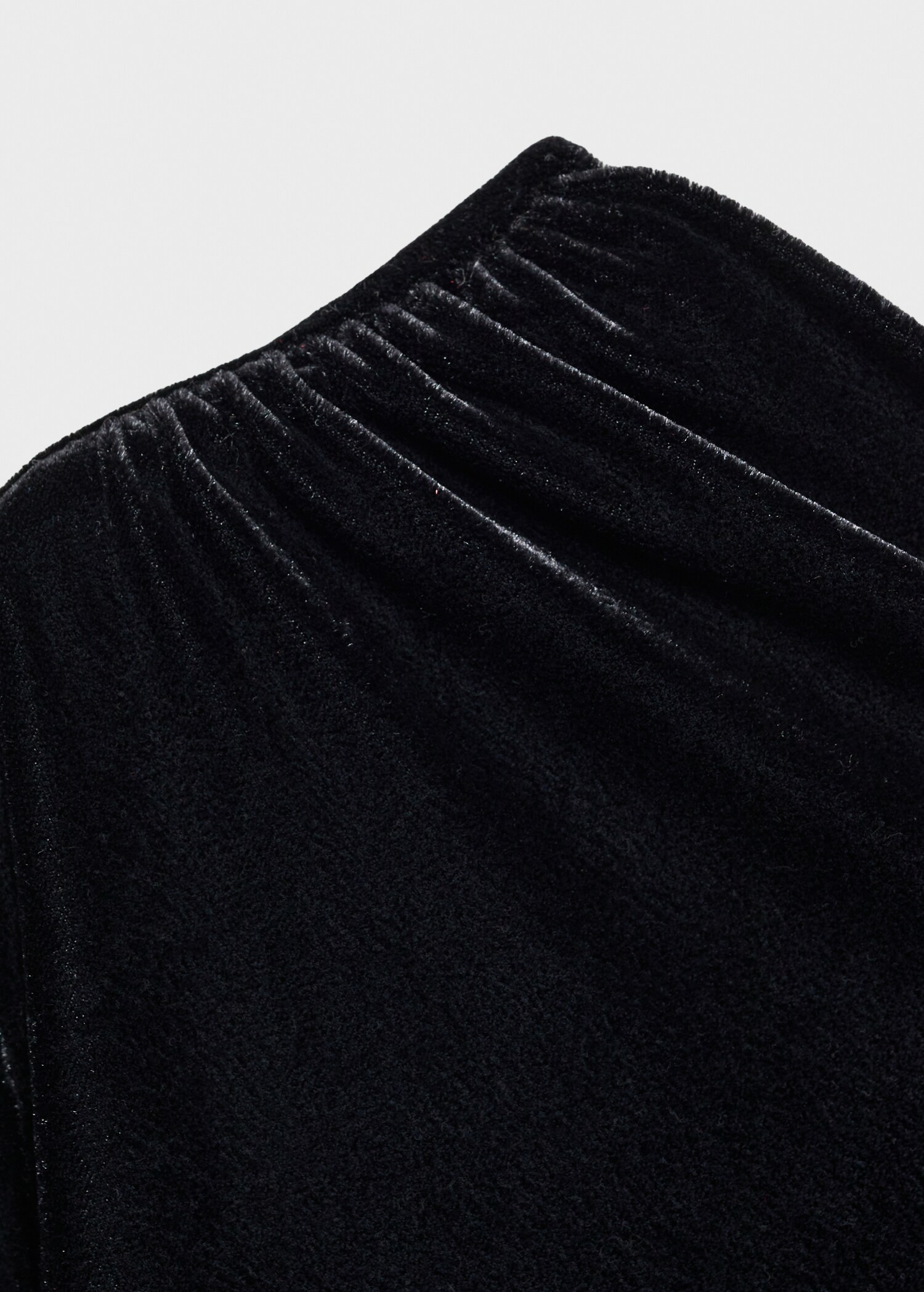 Asymmetric velvet top - Details of the article 8