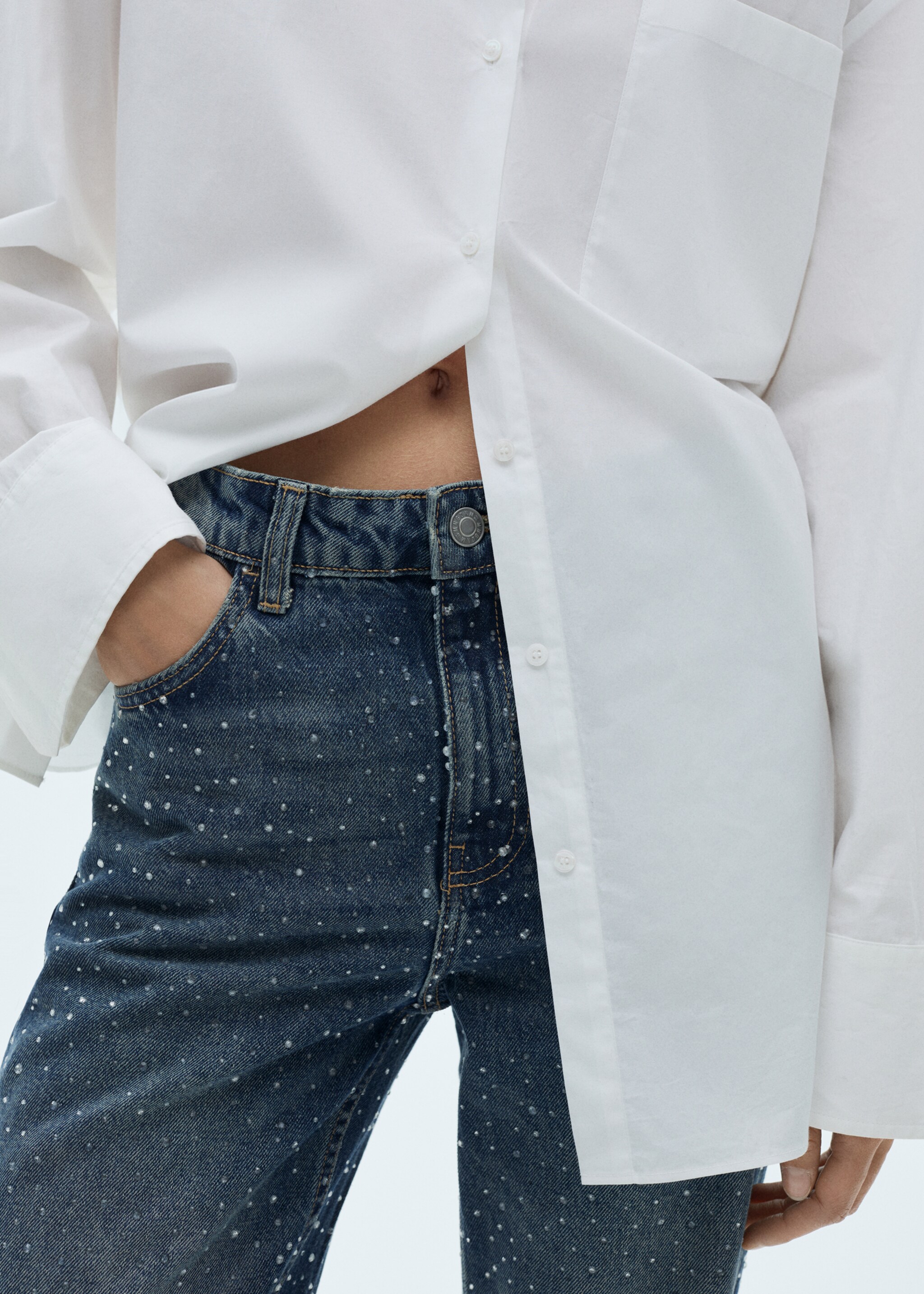Straight-fit jeans with rhinestone detail - Details of the article 6, Dark Blue. Ref: 77049067-00.