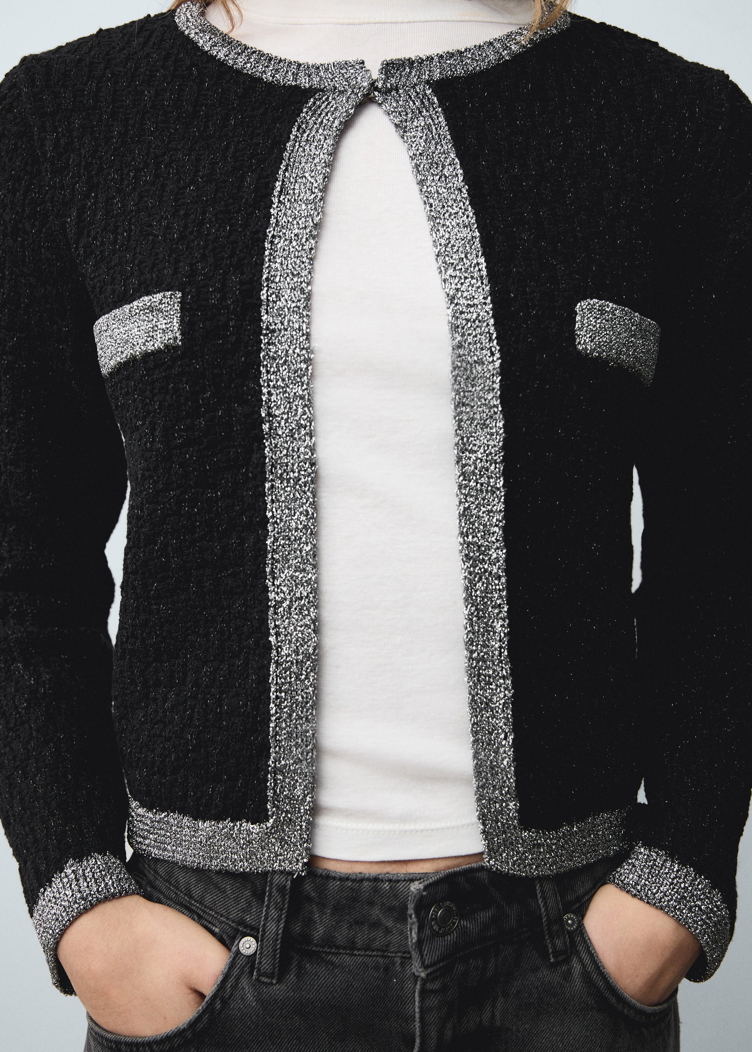 Strickjacke mit Lurexdetail - Detail des Artikels 6