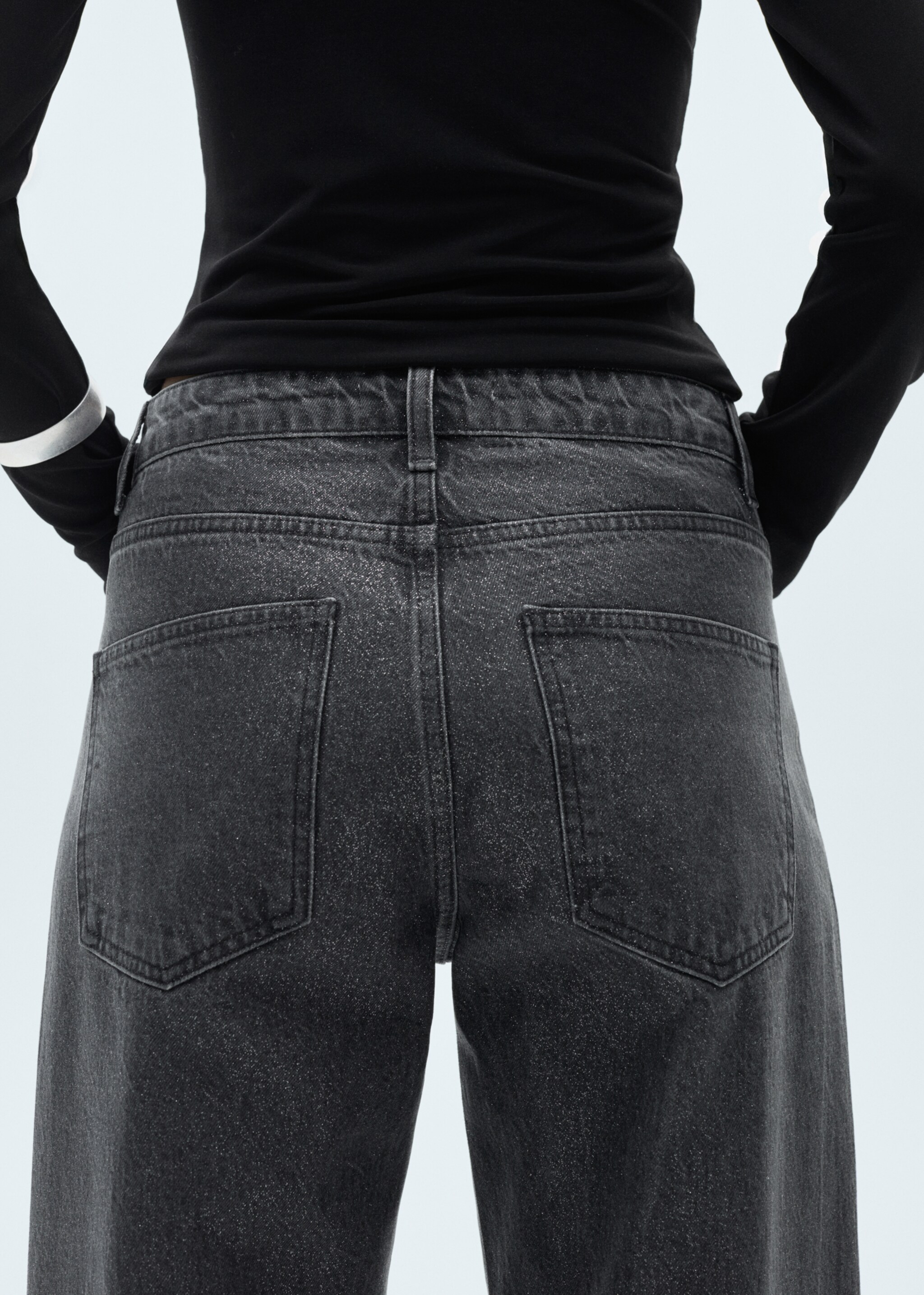 Glansiga jeans rak passform - Detaljer om artikeln 6, Black denim. Ref: 77049074-00.